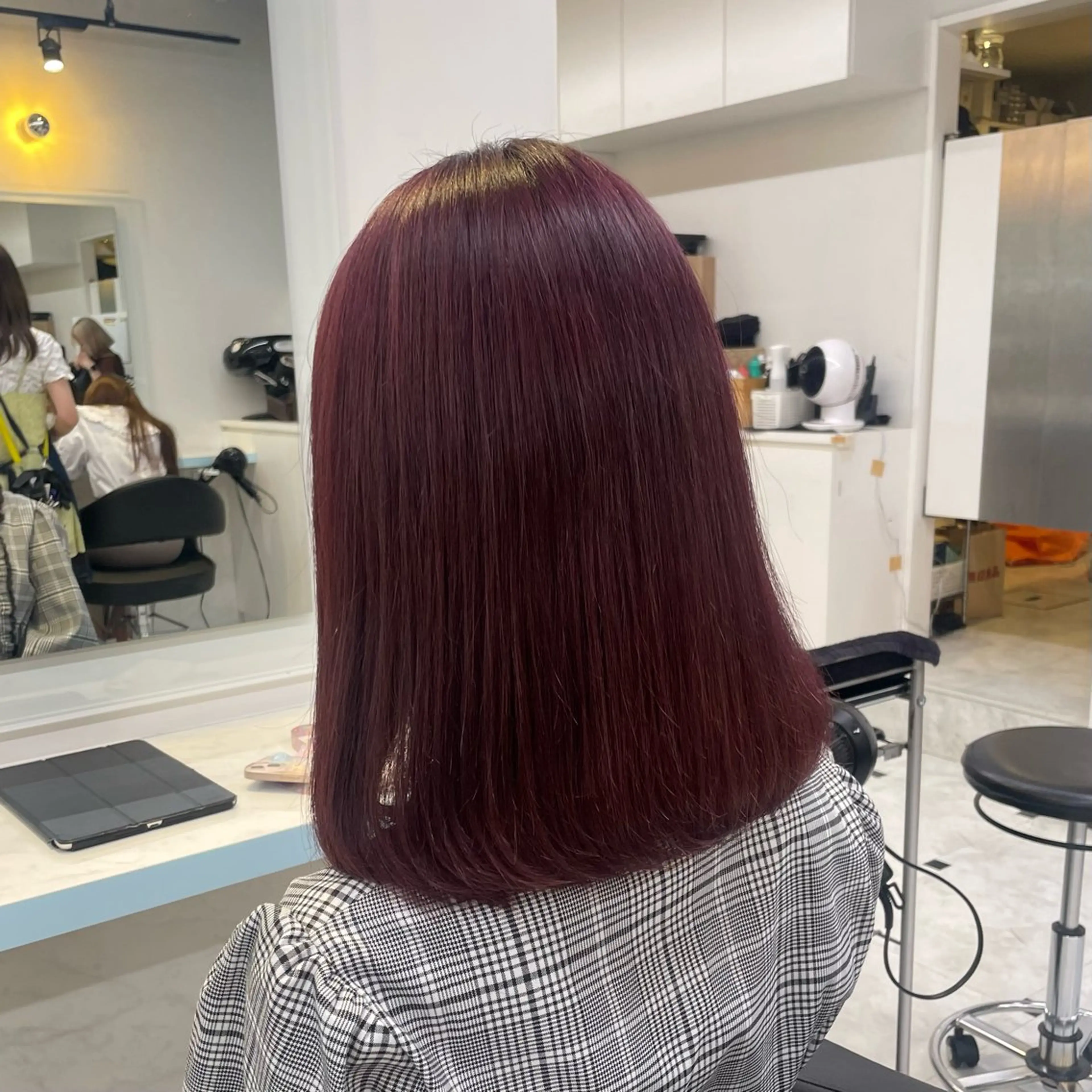 カラー トリートメント 🎀ハイトーン✖︎ 暖色🎀RYUKAのヘアスタイル