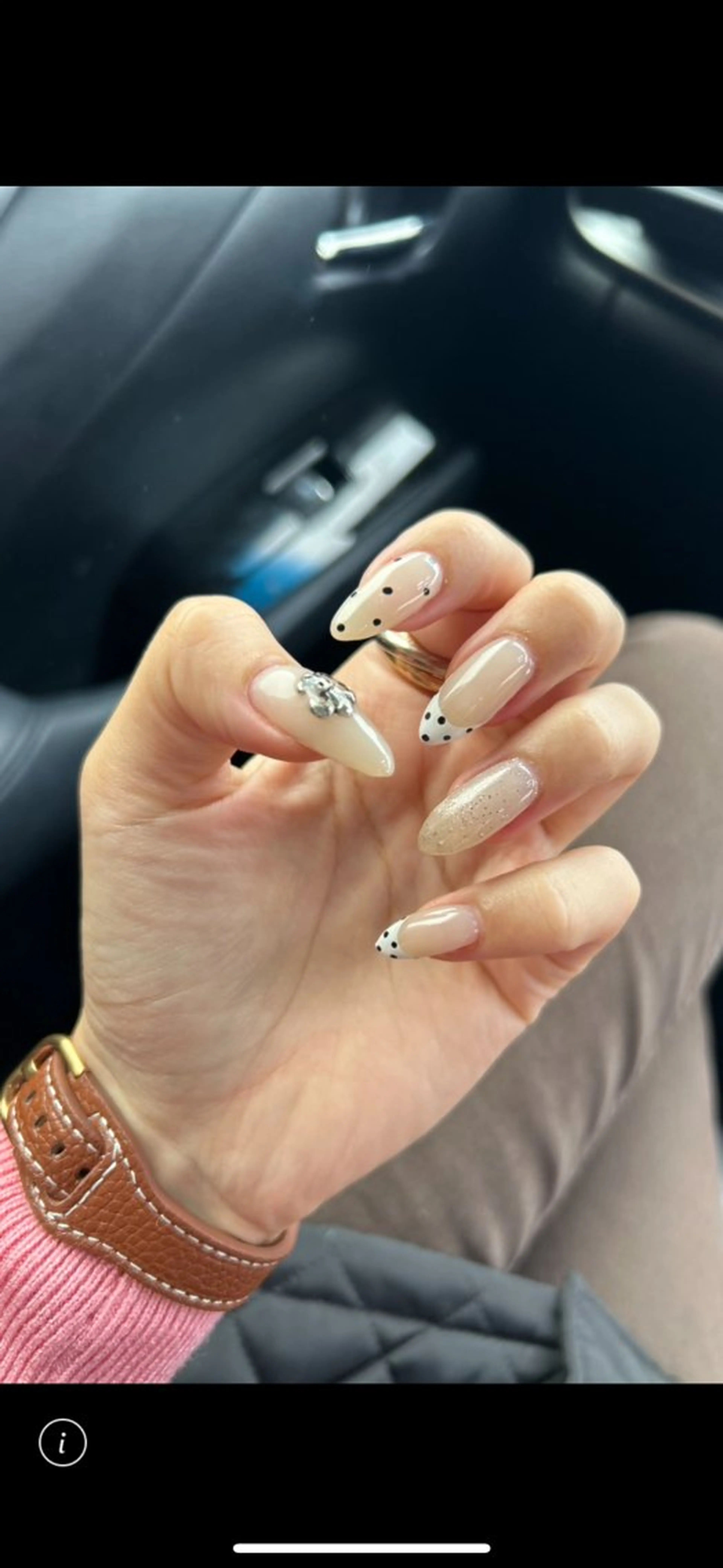 ネイル ハンドネイル フットネイル 堤 ノアのネイルデザイン