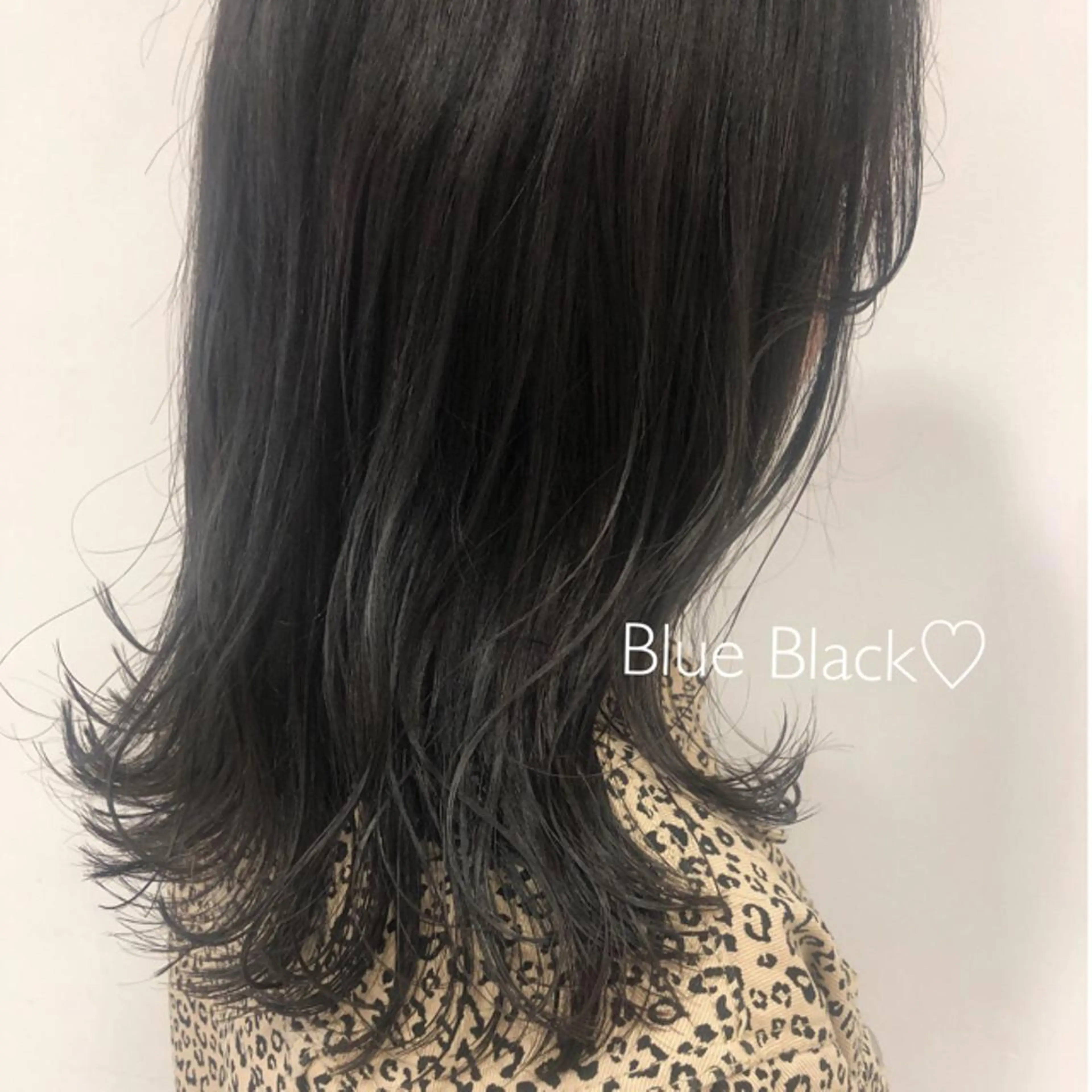 ミディアム カラー GLROW haruhiのヘアスタイル