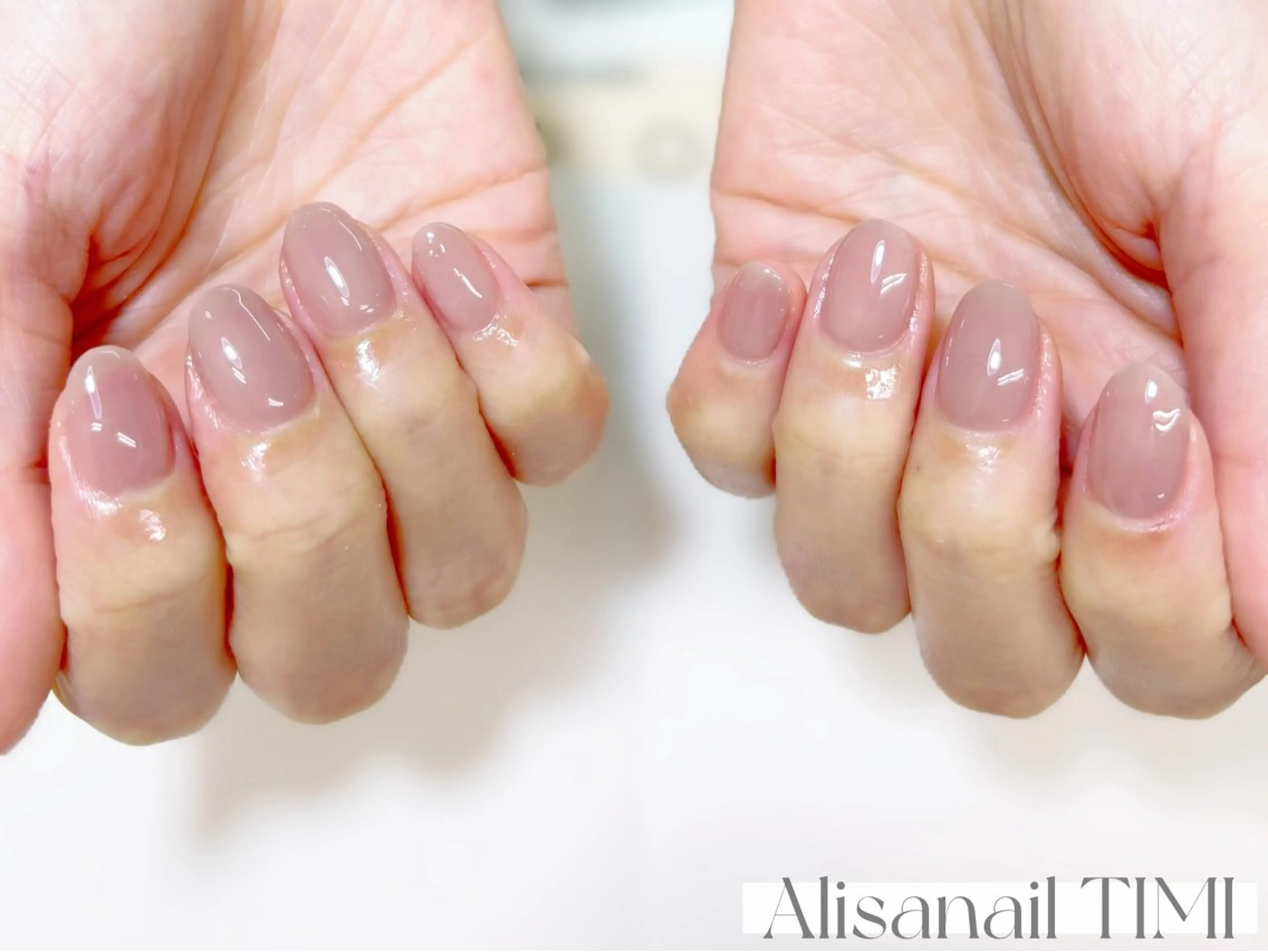 ネイル ワンカラーネイル ハンドネイル Alisa nail Timiのネイルデザイン