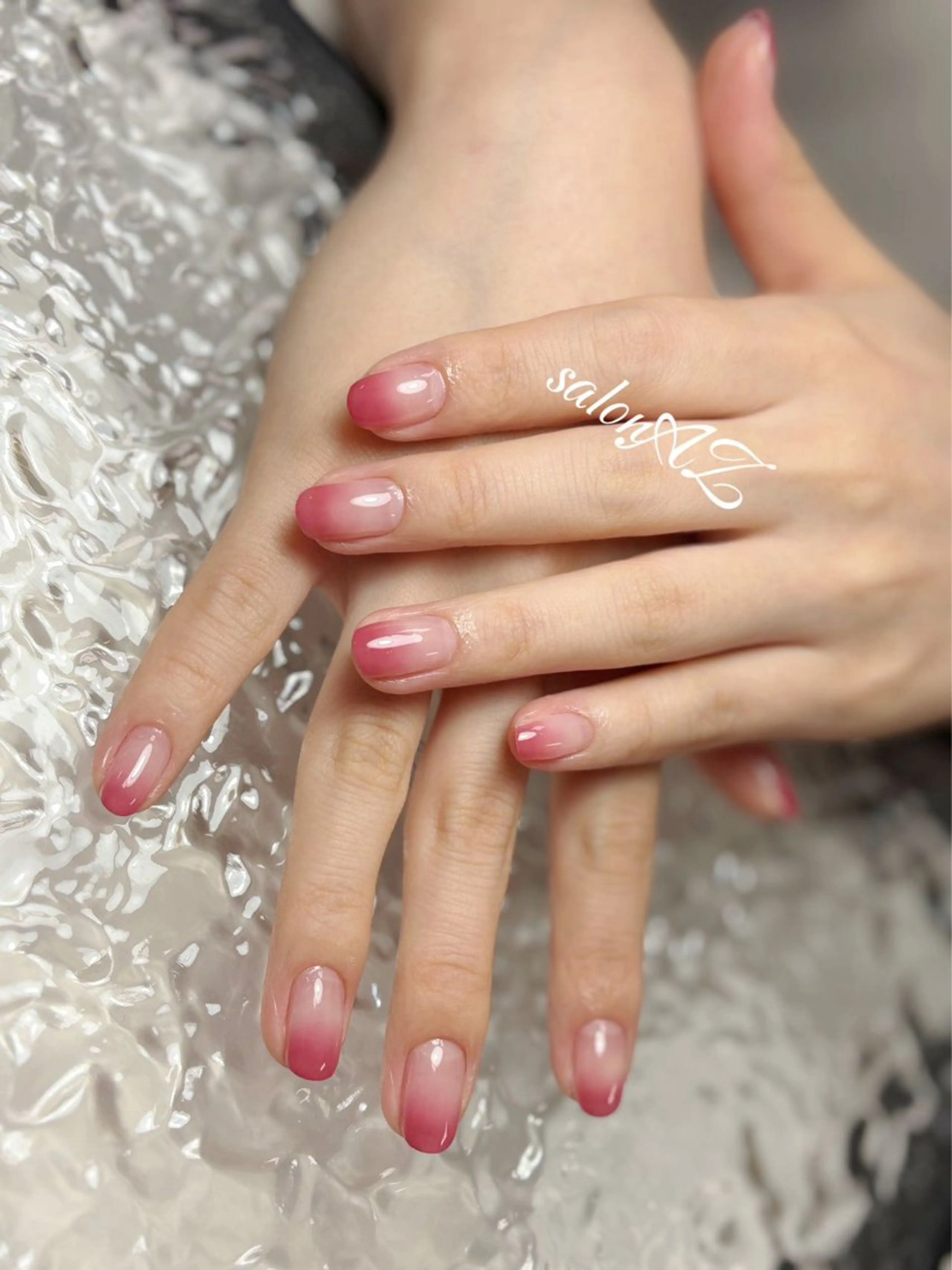 ネイル グラデーション salon AZのネイルデザイン