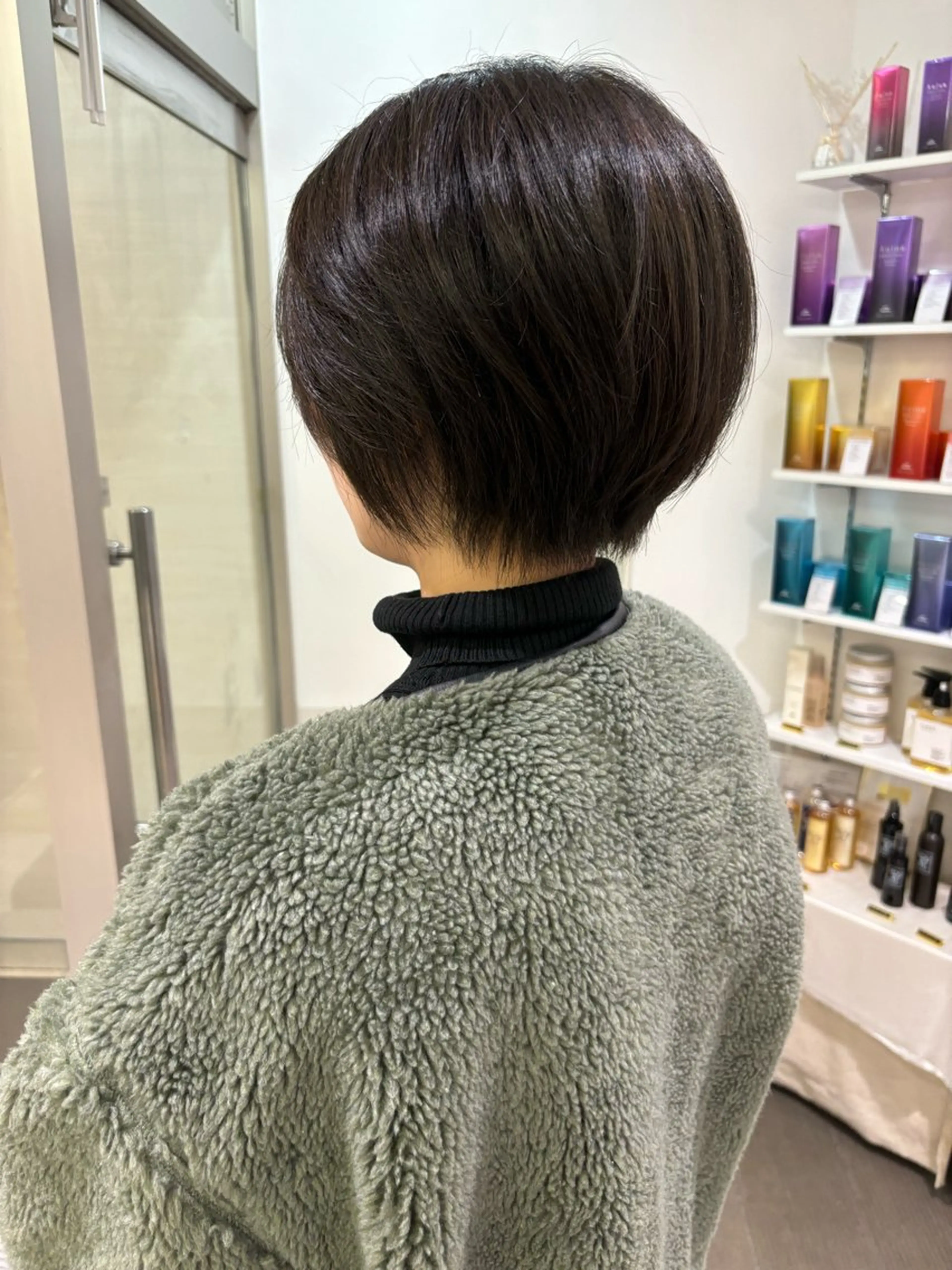 ショート レイヤー／ショート 似合わせ🥇のヘアスタイル