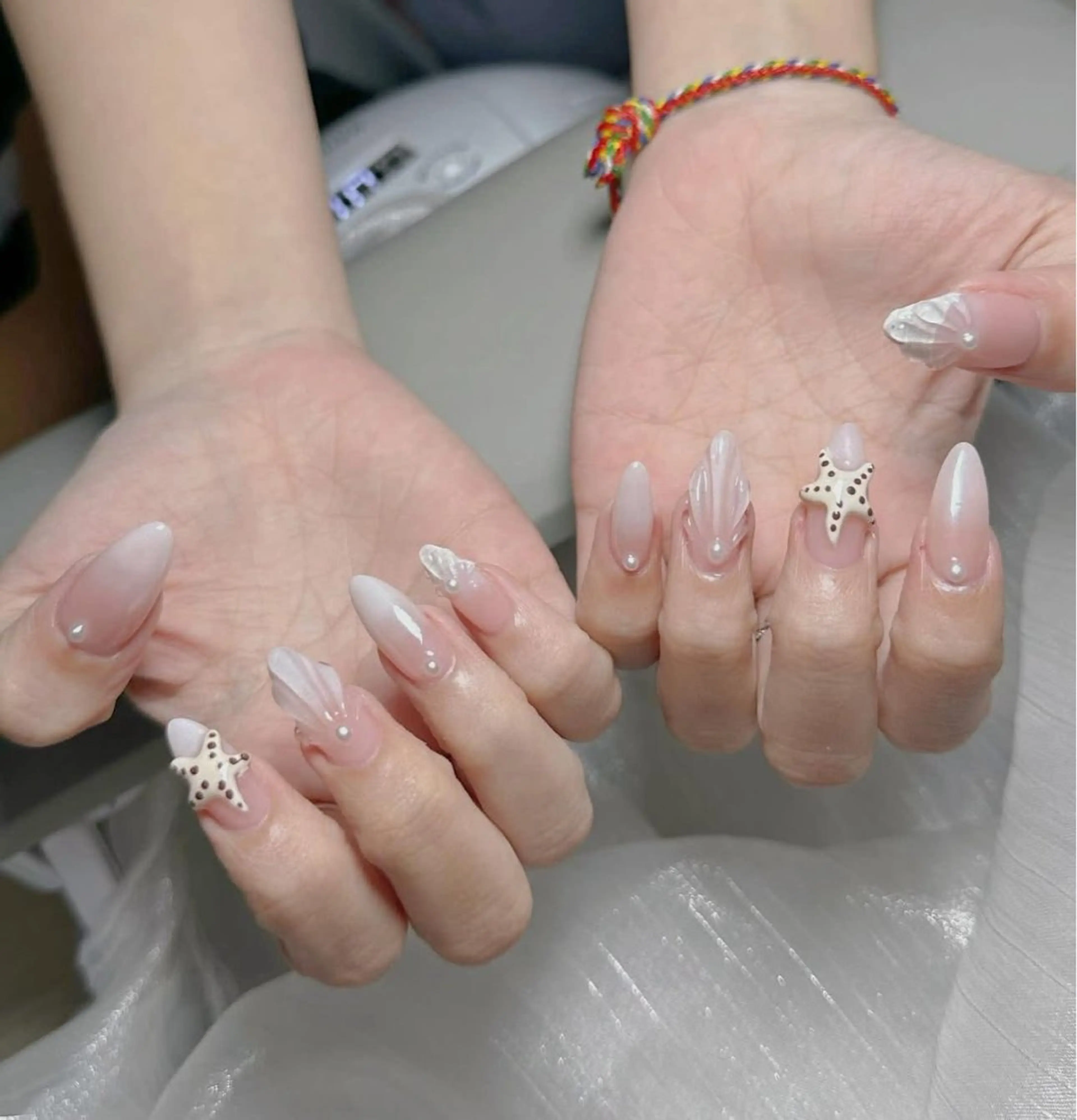 ネイル ハンドネイル T. Leeのネイルデザイン