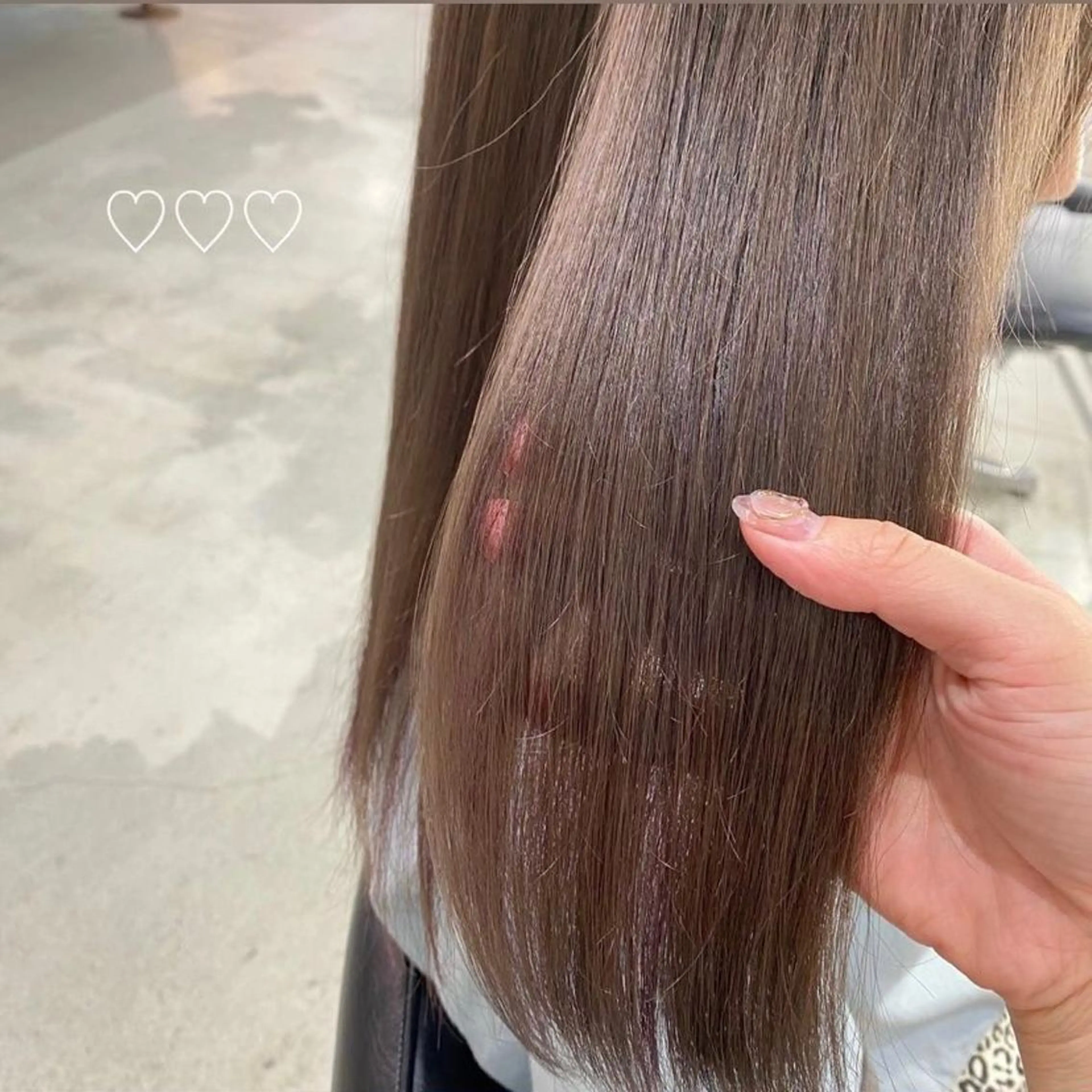 セミロング 韓国レイヤー/透明感 カラー🦋mioのヘアスタイル