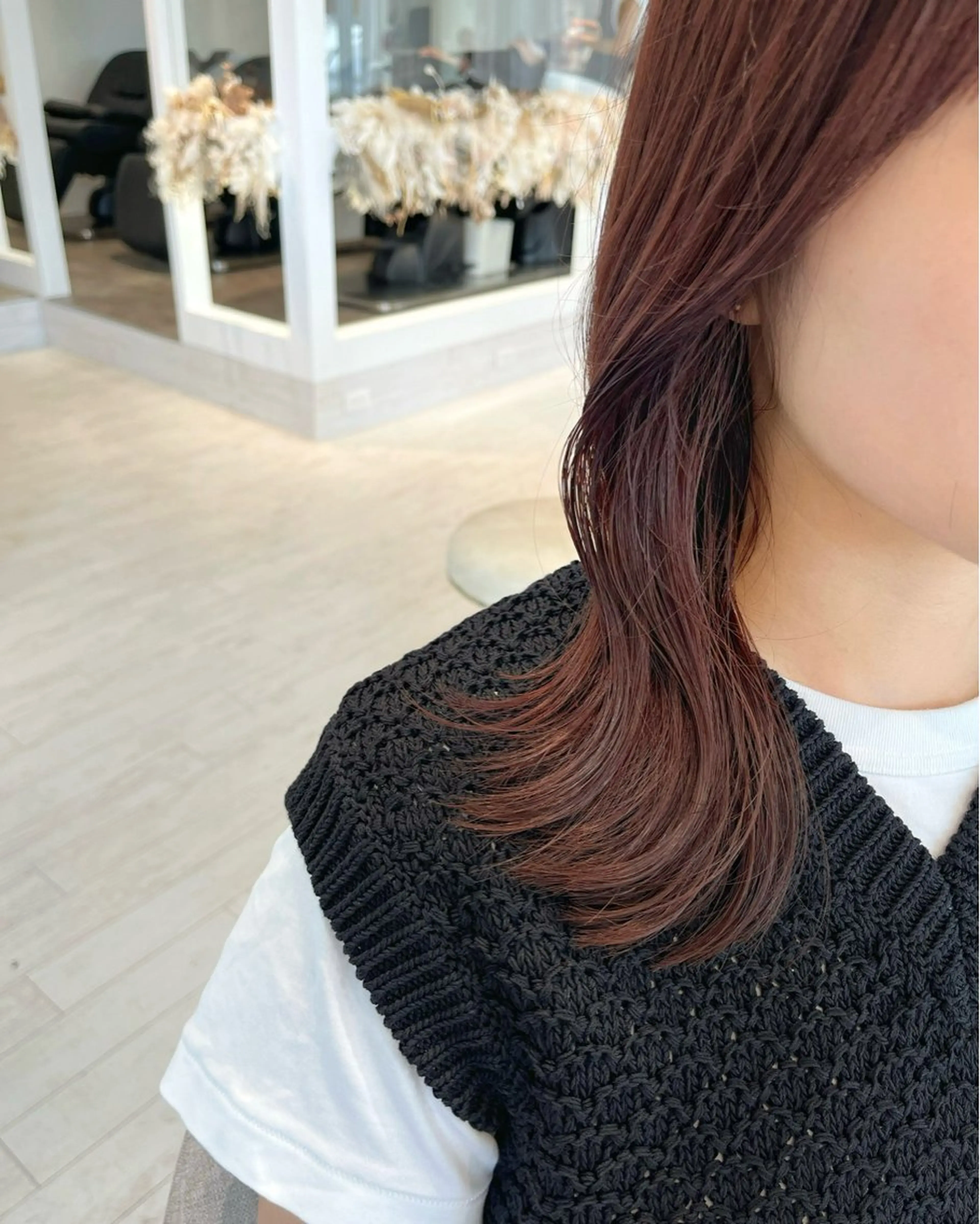ミディアム レッドブラウン 村上 茉莉花のヘアスタイル