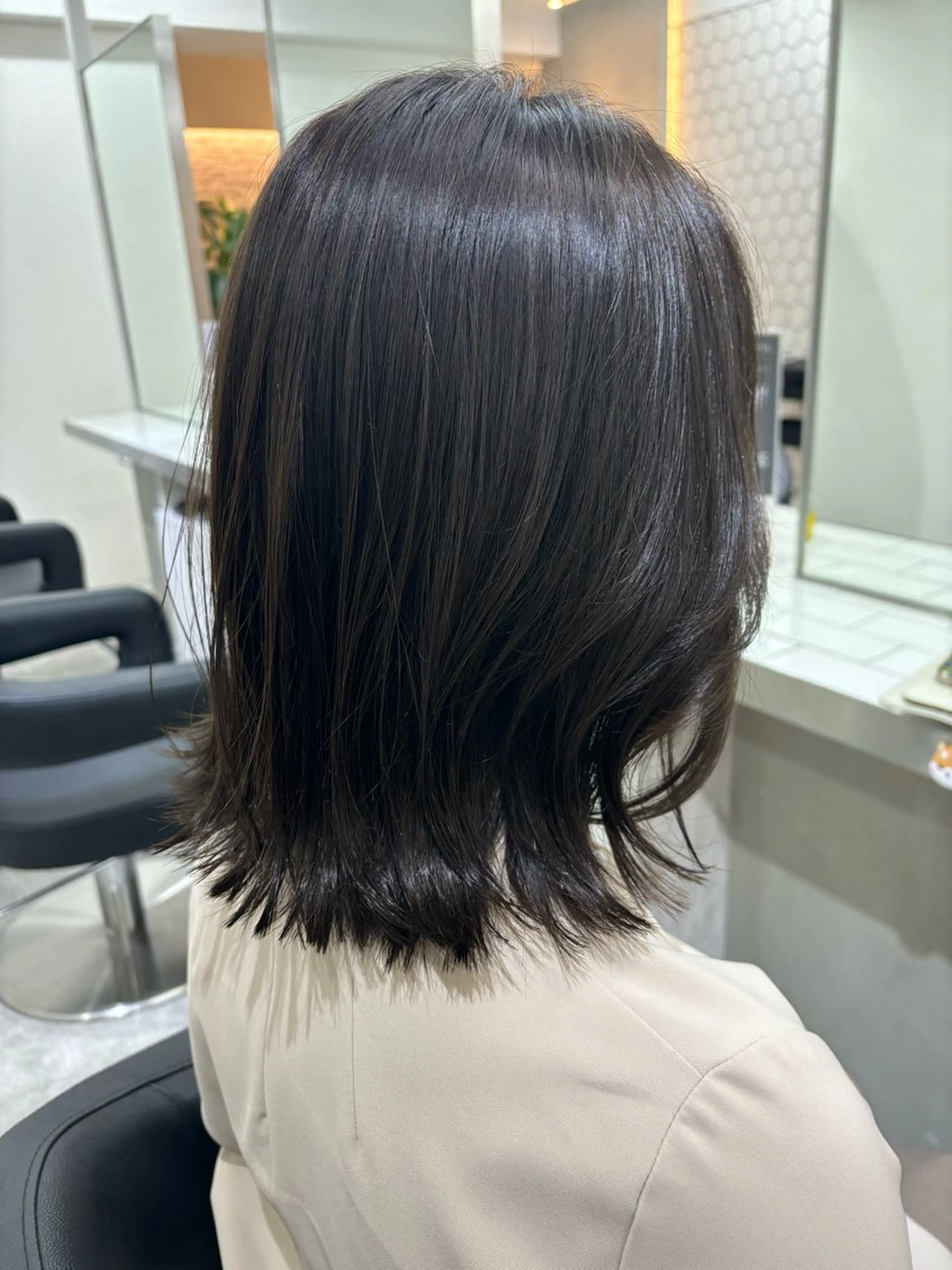 ミディアム カラー カット ヘアカラー トリートメント Ｖｉｏｔ  銀座 樋口 桃佳のヘアスタイル