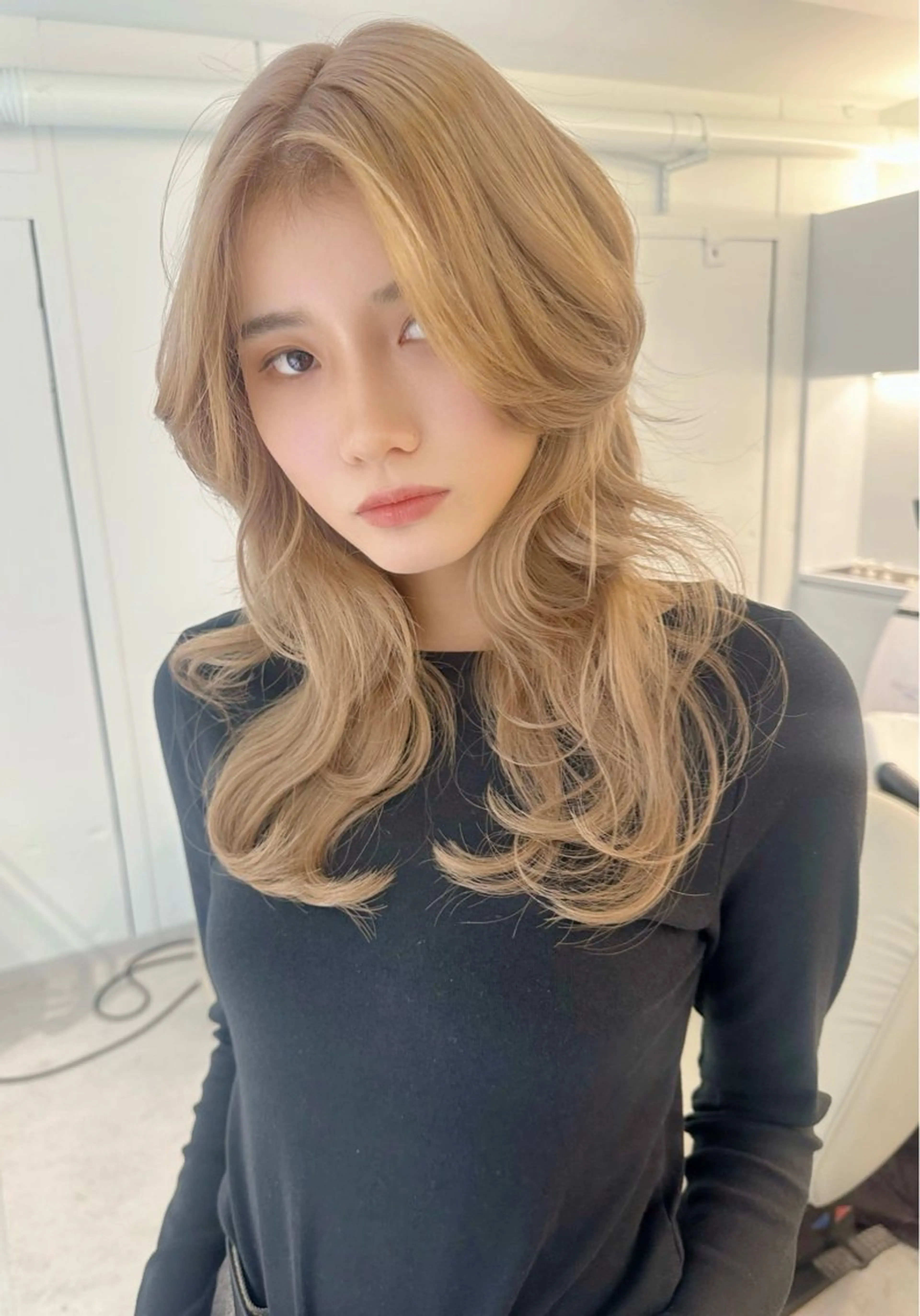 ロング カラー ブリーチ ヘアカラー 梅田ハイトーン 🥣chiakiのヘアスタイル