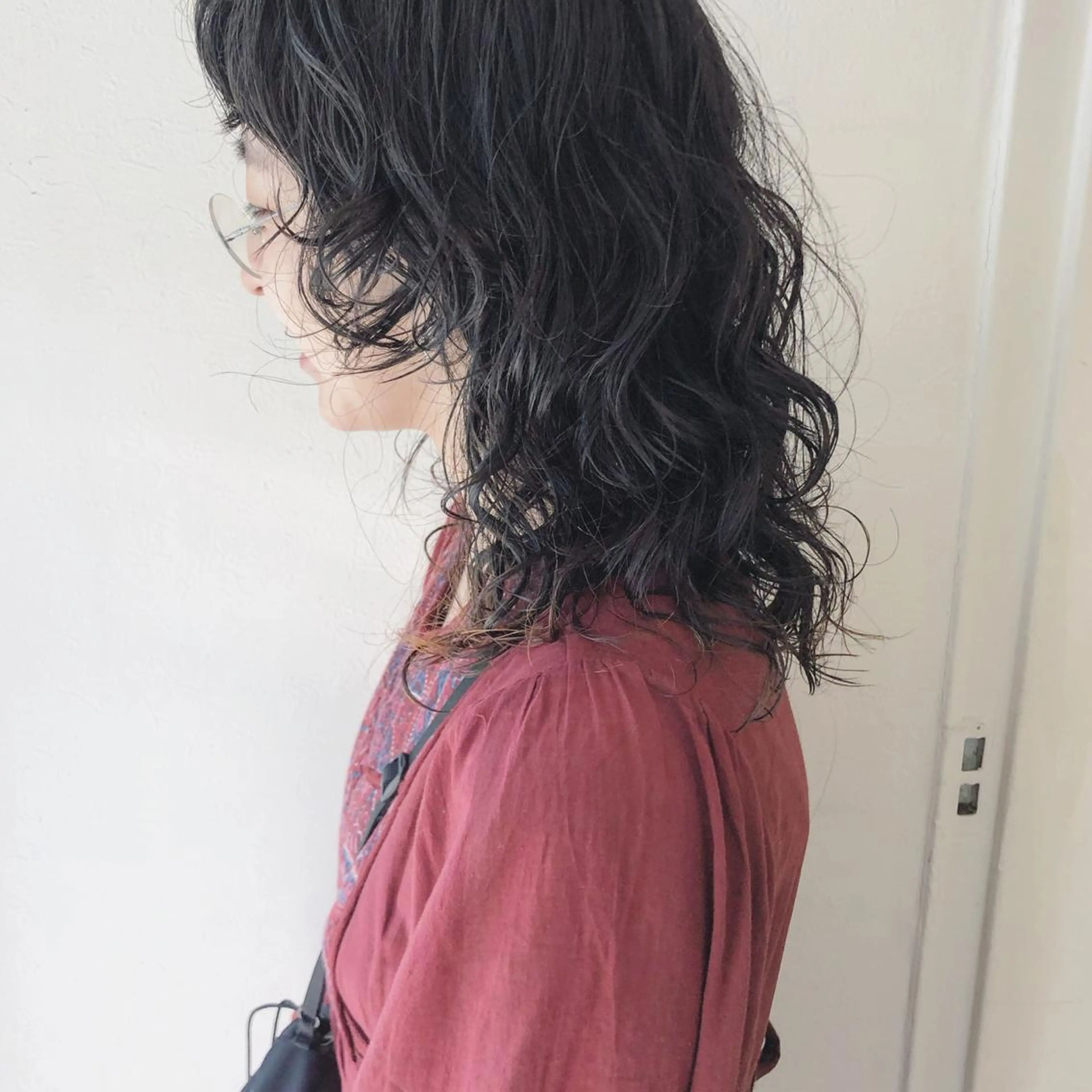 ミディアム パーマ ミディアムパーマ ウルフカット yuki hair所属・yuki watanabeのヘアスタイル