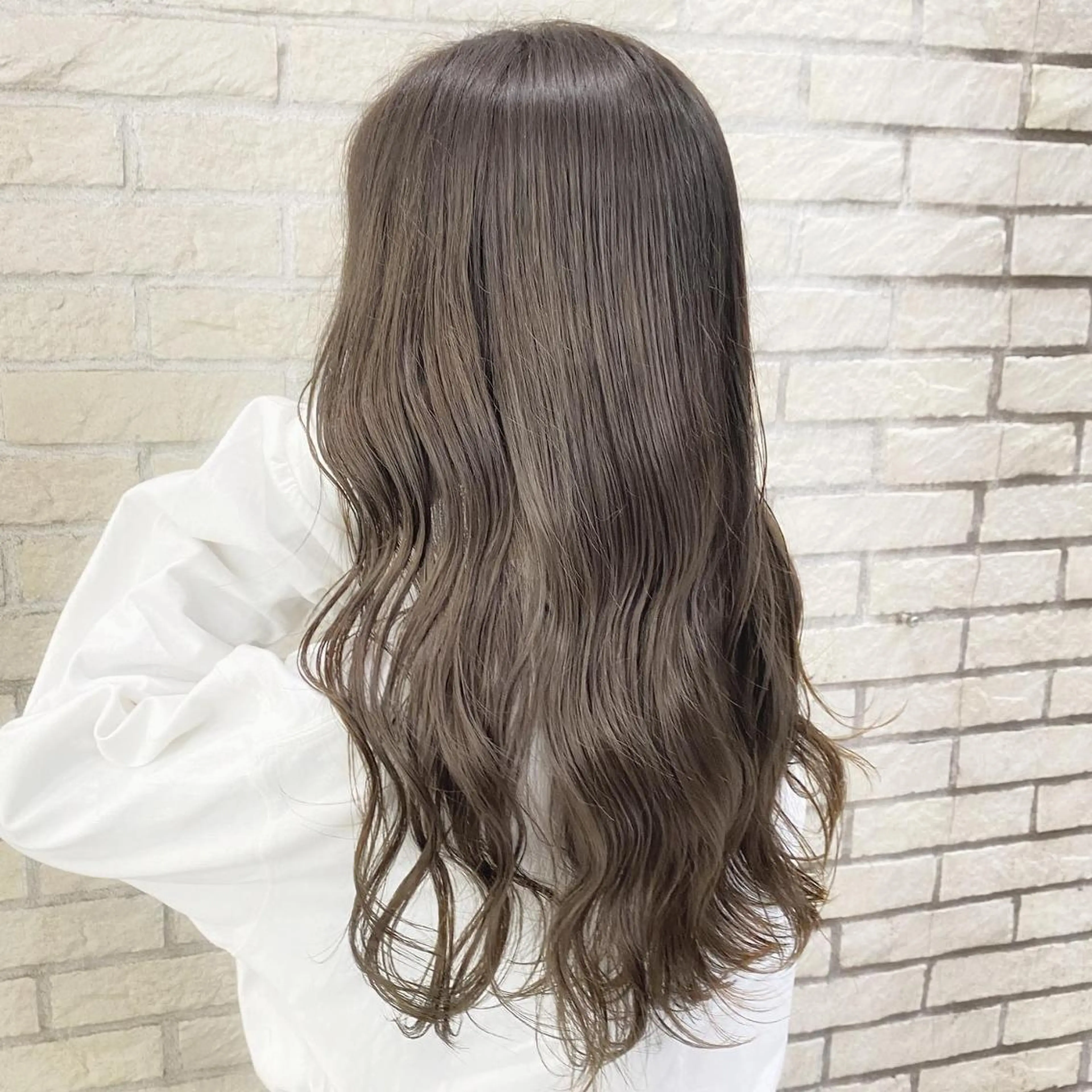 カラー ベージュカラー ブリーチ ブラウンカラー ショコラグレージュ ココアブラウン 艶髪レイヤー屋さん 大澤竜馬のヘアスタイル