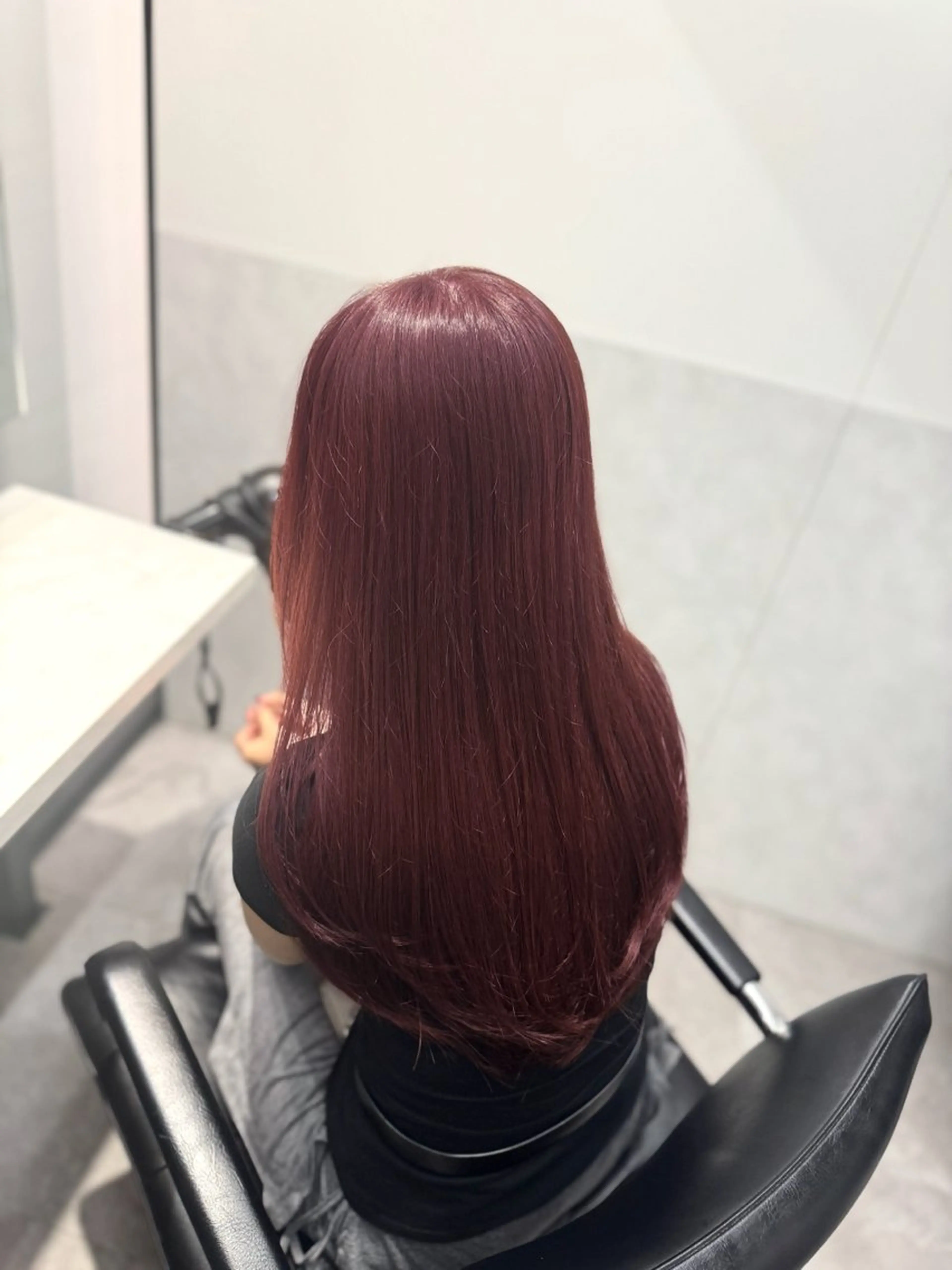 ロング ピンクラベンダー ヘアカラー トリートメント 🌟透明感カラー 🌟松岡勇輝のヘアスタイル