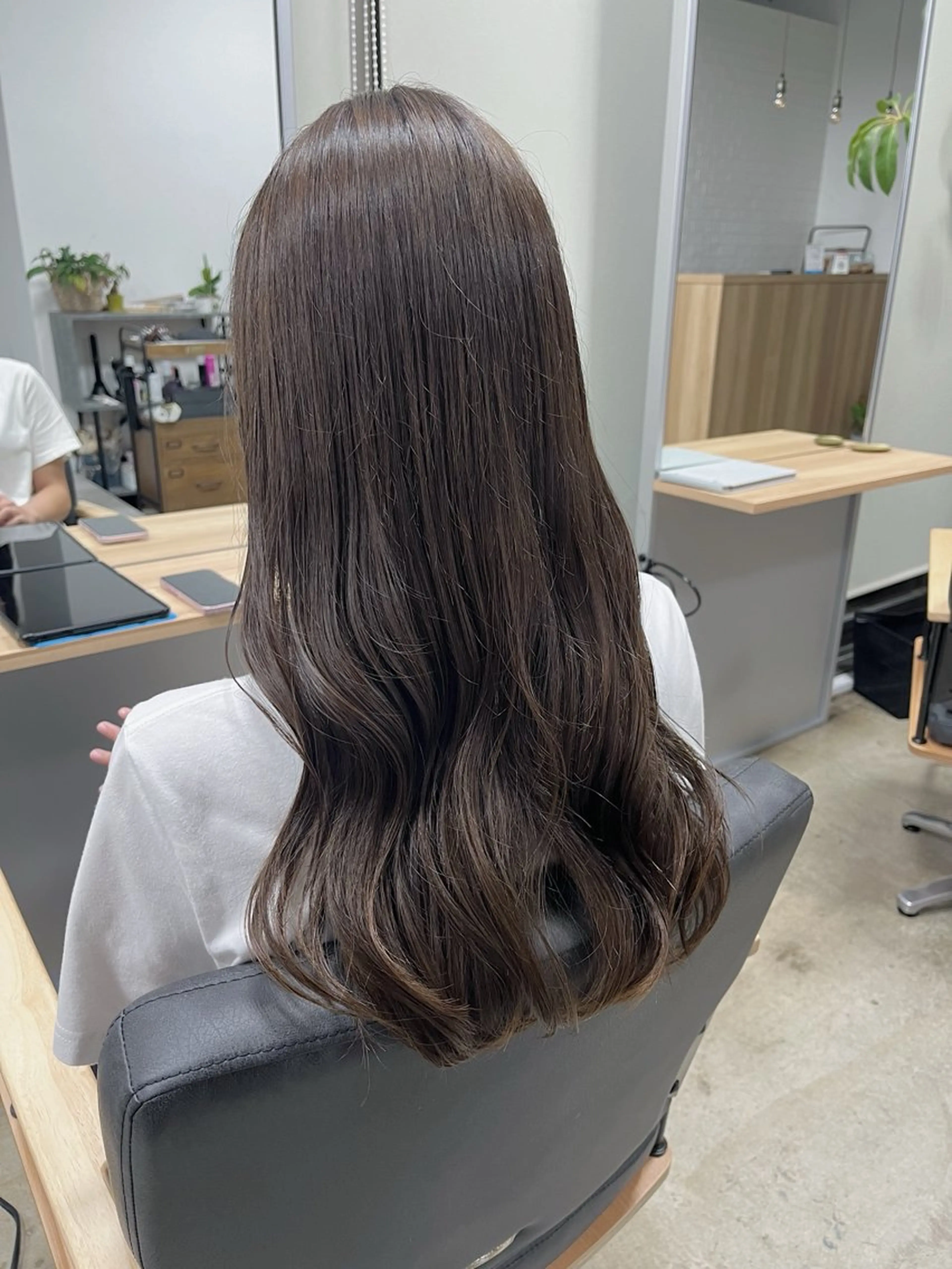 セミロング ヘアカラー トリートメント 荒川泰輝 /オリーブカラーのヘアスタイル