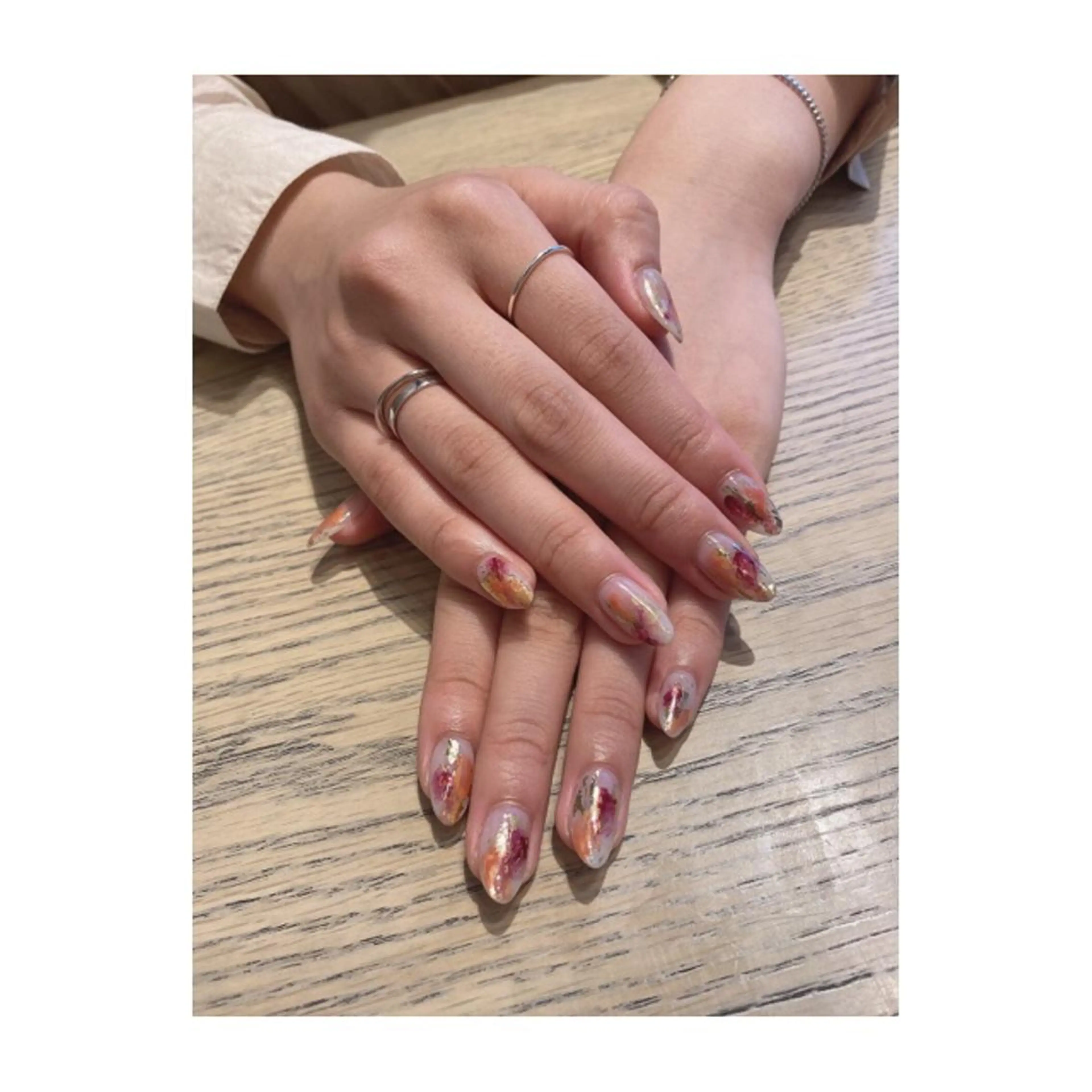 ロング ネイル ニュアンスネイル ハンドネイル ハンドケア 大田 美笛香のネイルデザイン