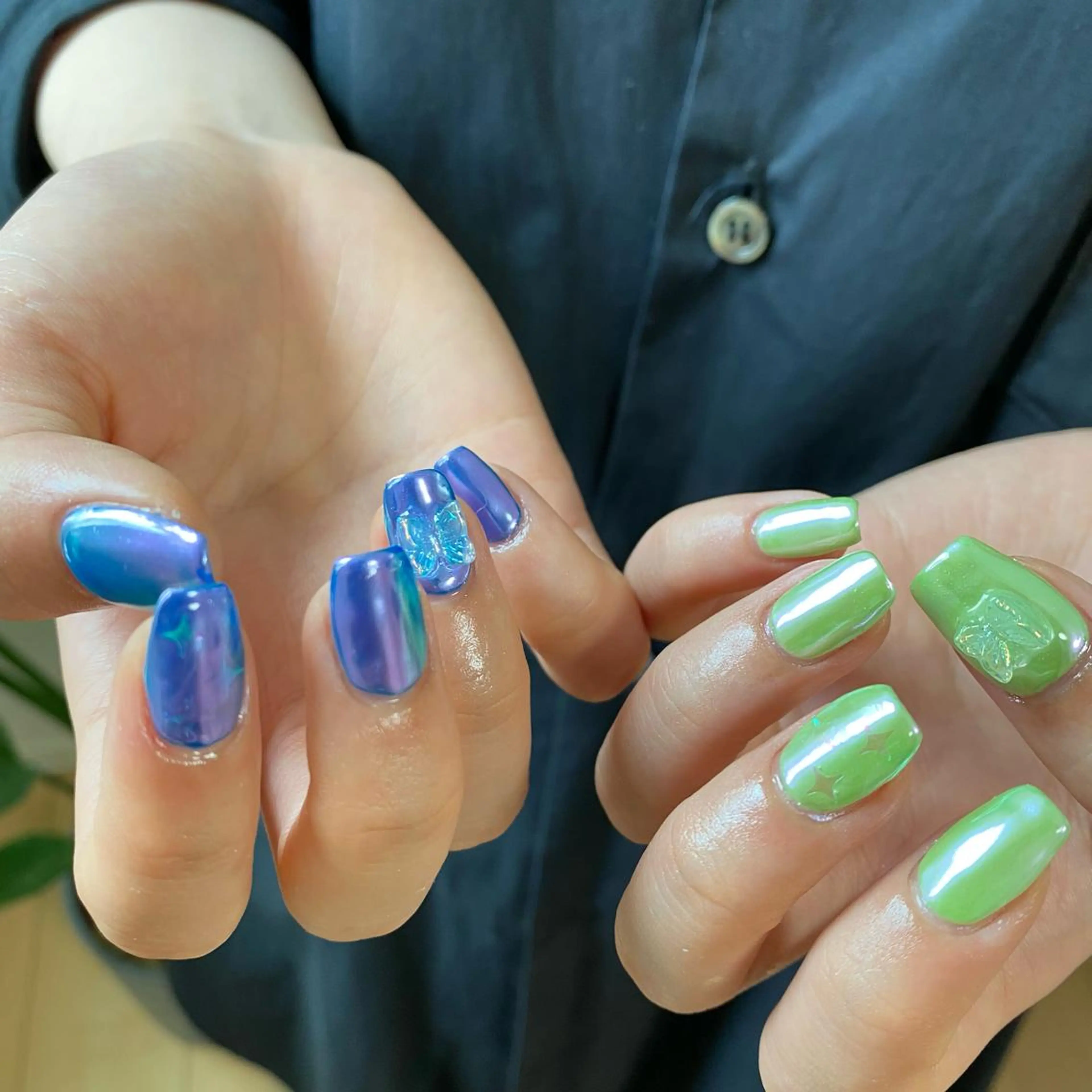 ネイル アートネイル オーロラネイル フレンチネイル 氷ネイル・うるうるネイル マグネットネイル ハンドネイル Nail by Licorneのネイルデザイン