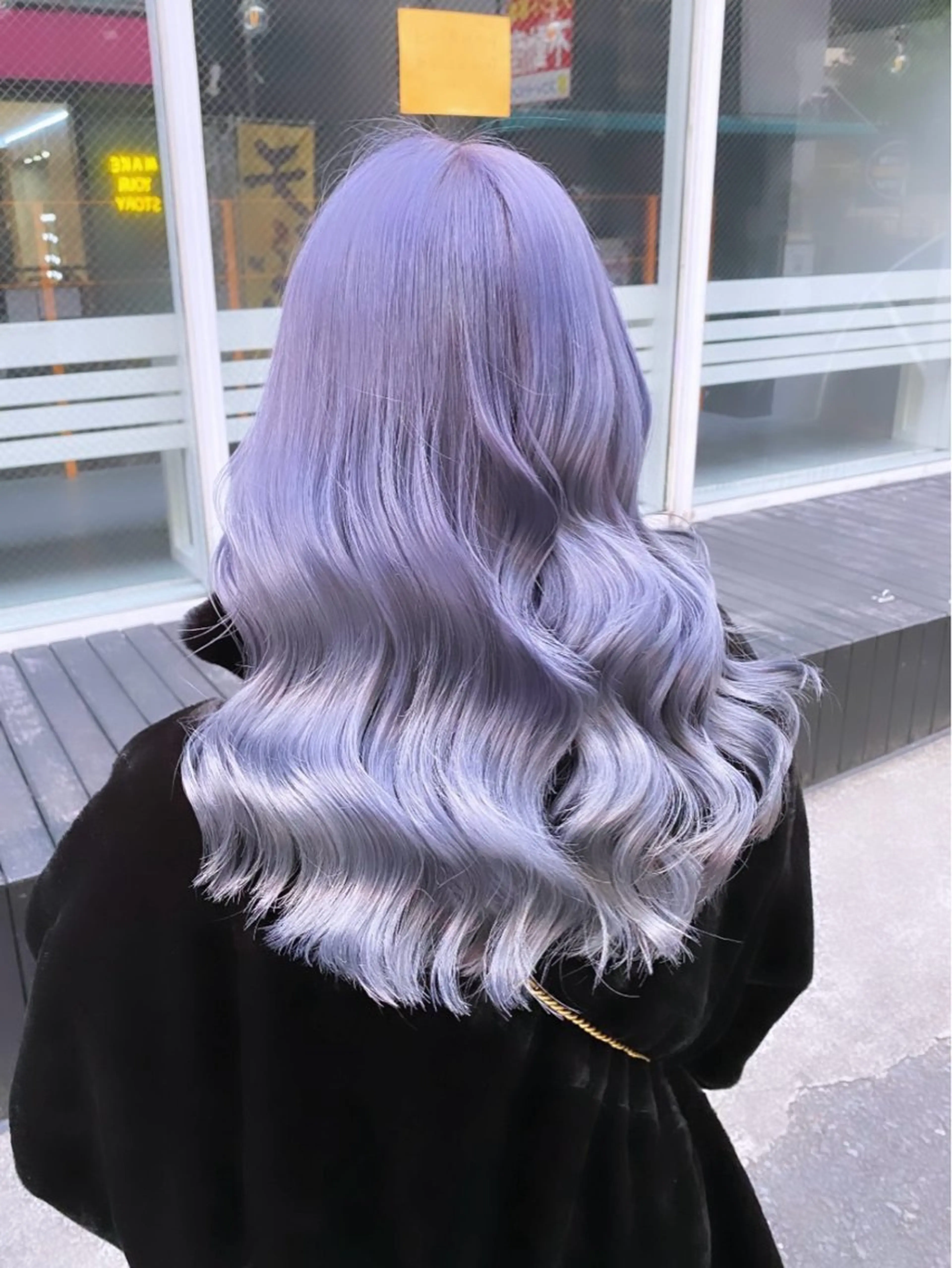ロング ヘアカラー トリートメント 🩵艶ハイトーン 🩵 𝓨𝓤𝓤のヘアスタイル