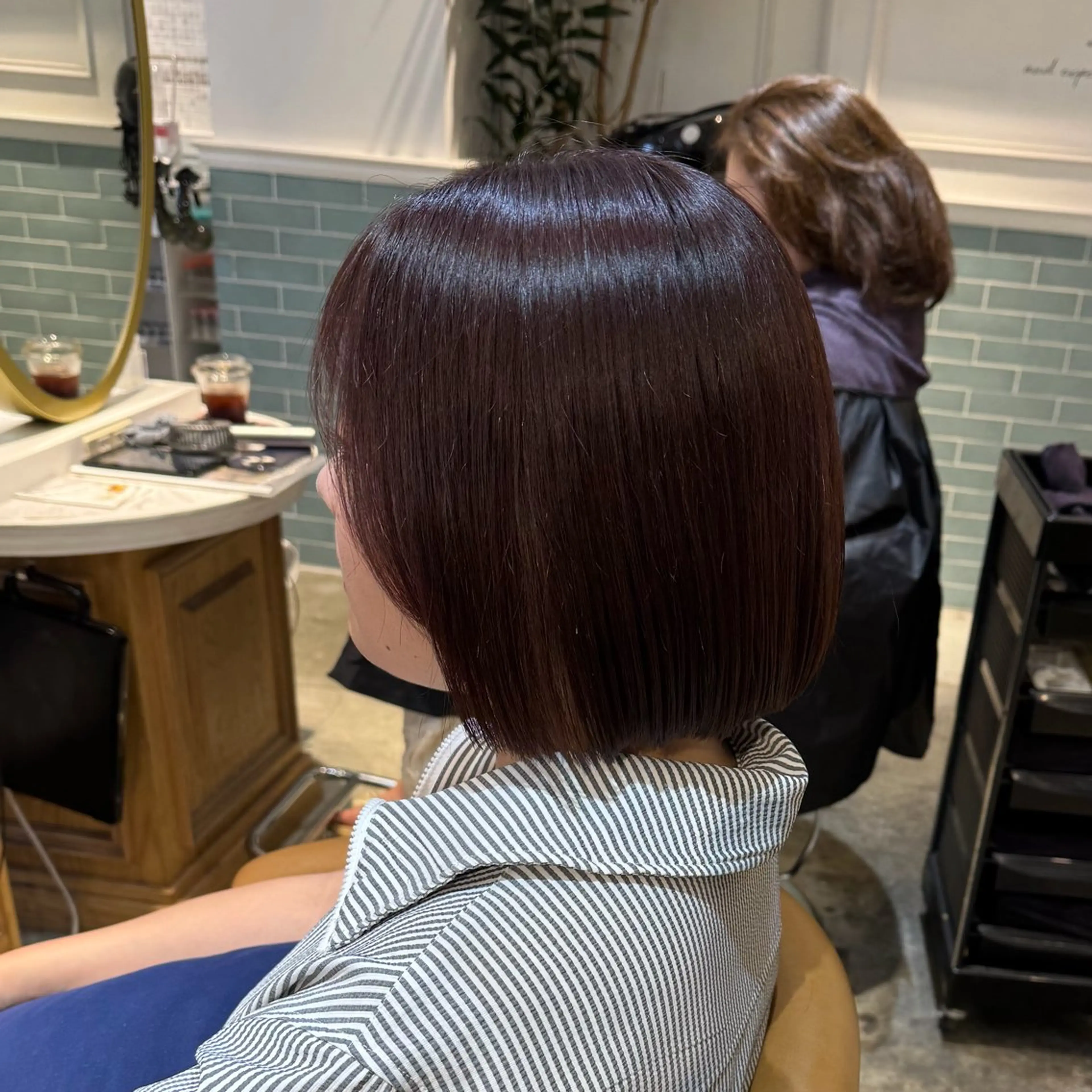 ミディアム ボブ 髪質改善 カット ヘアカラー トリートメント ヘアセット 髪質改善/ボブ /韓国/erikoのヘアスタイル