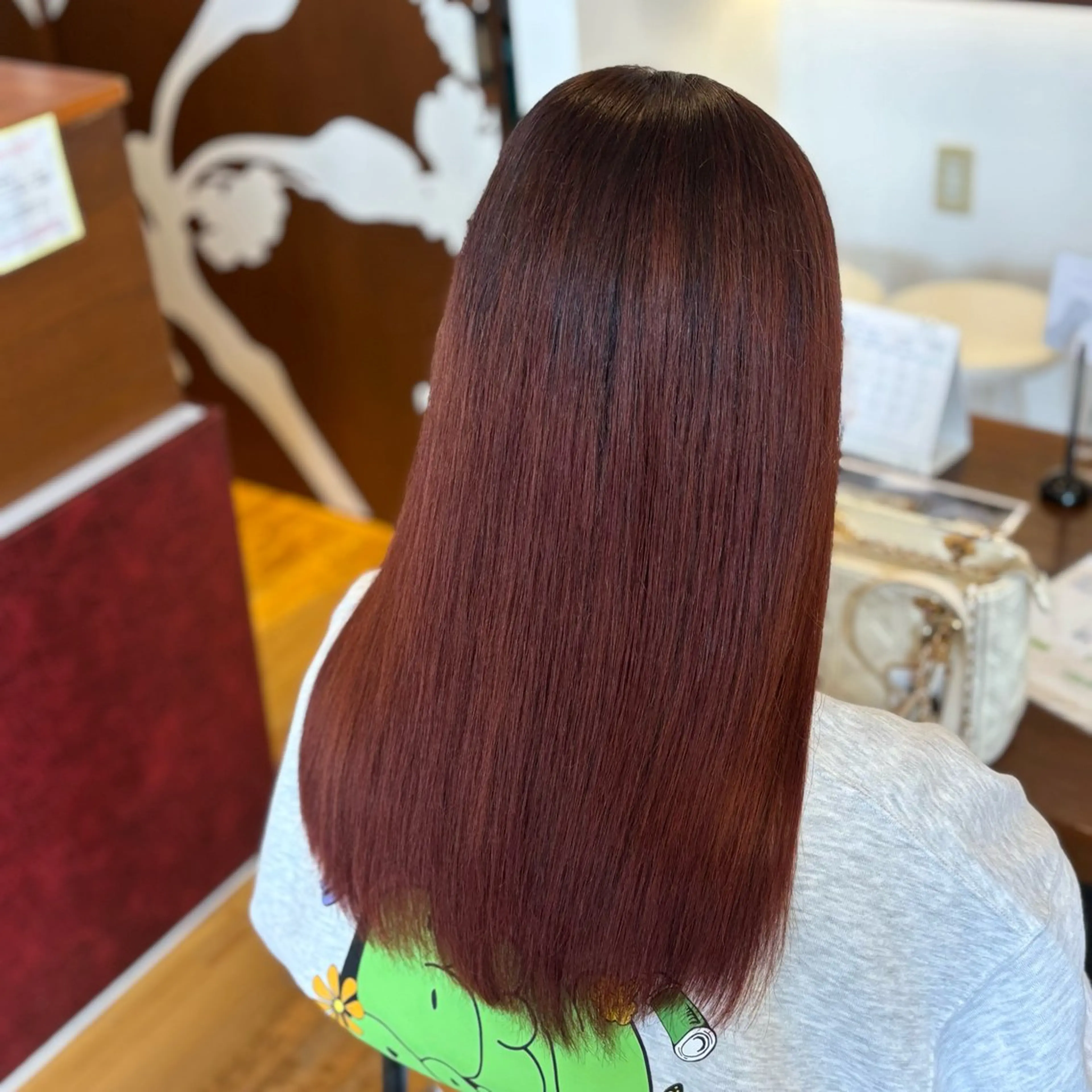 ロング カラー ブリーチ ブリーチなしカラー レッドカラー 髪質改善 カット ヘアカラー トリートメント 髪質改善カラー 貝本 遥那 🧸⸝⋆*のヘアスタイル