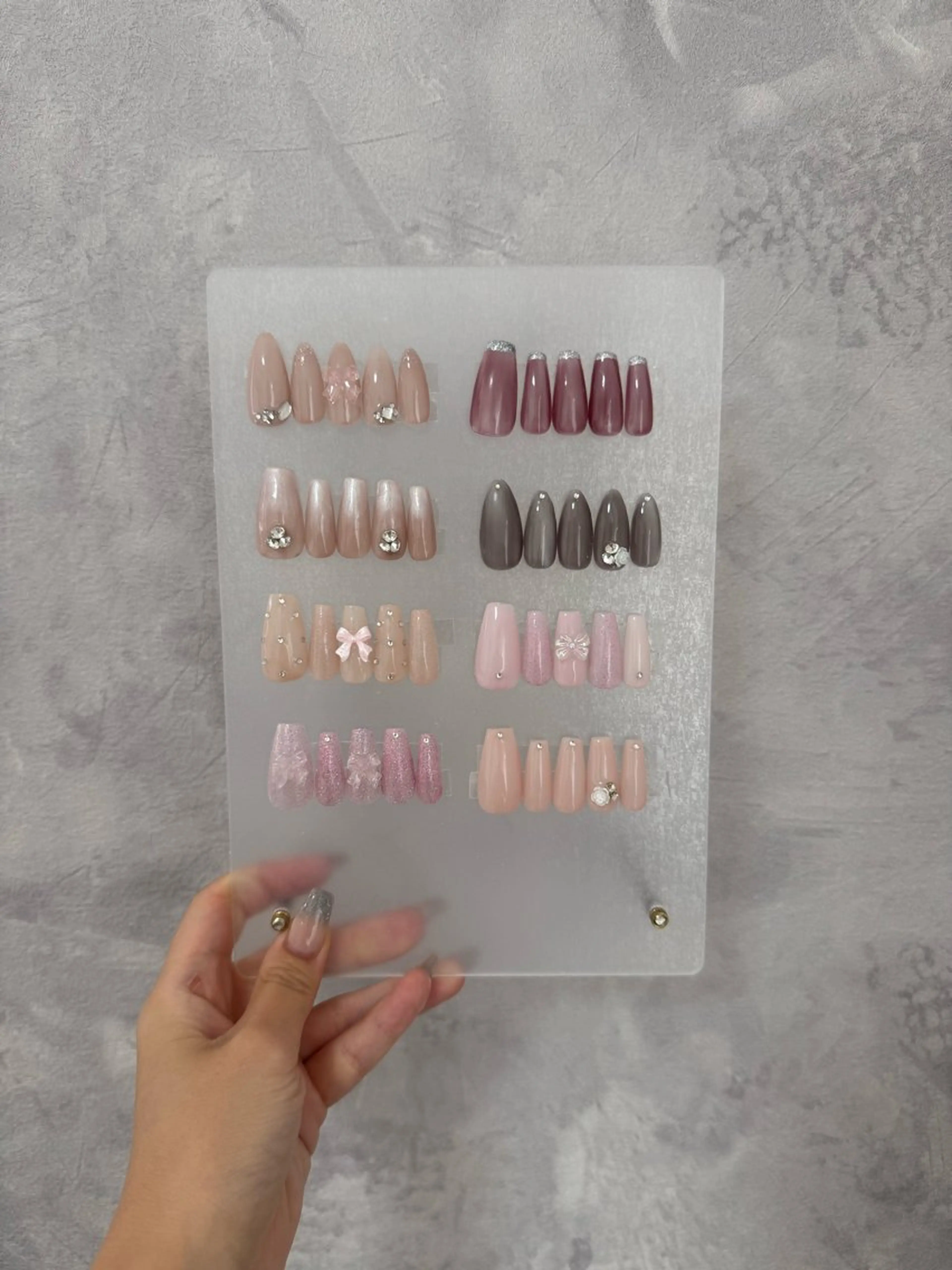 〖hand〗定額デザインの写真
