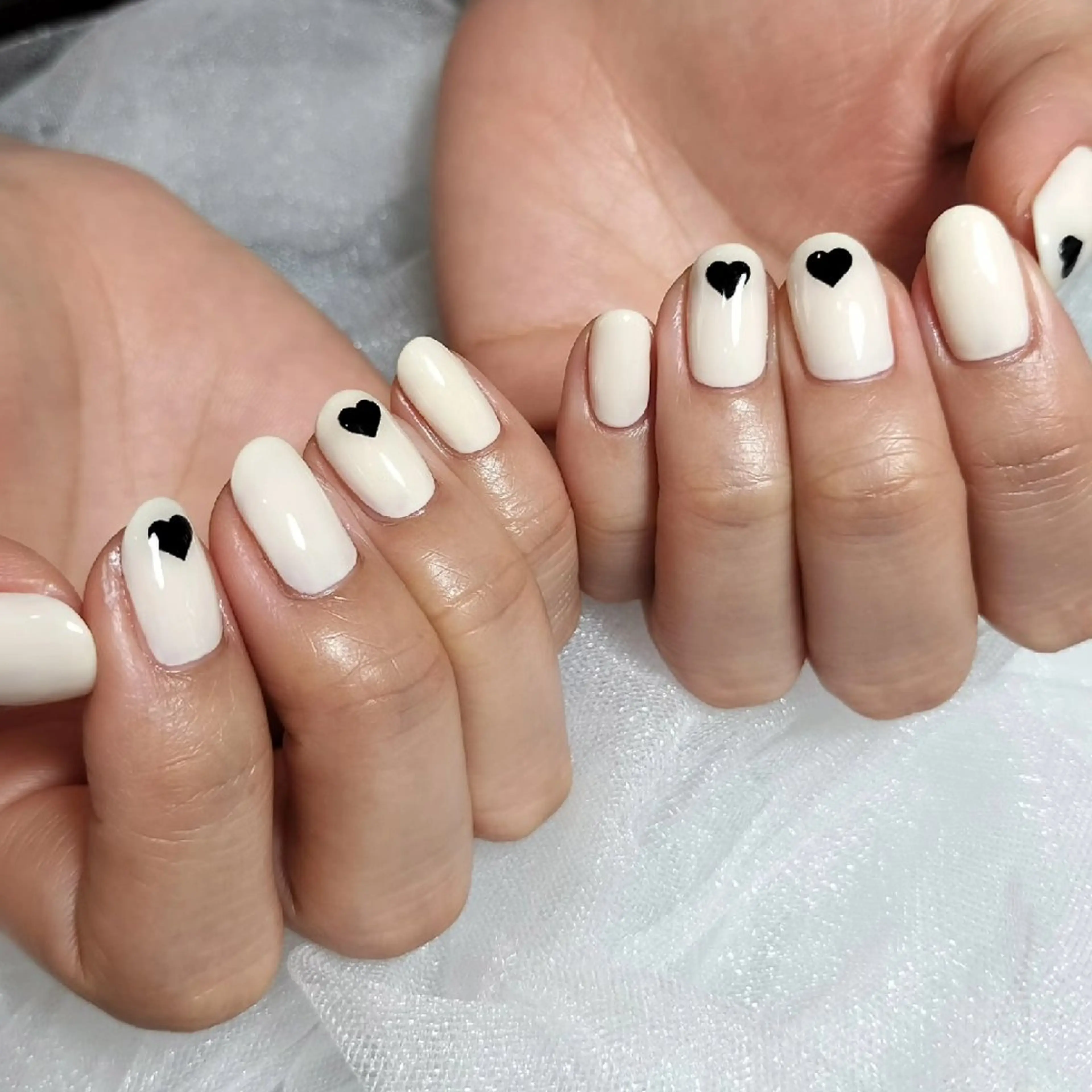 ネイル rokunana 佐野のネイルデザイン