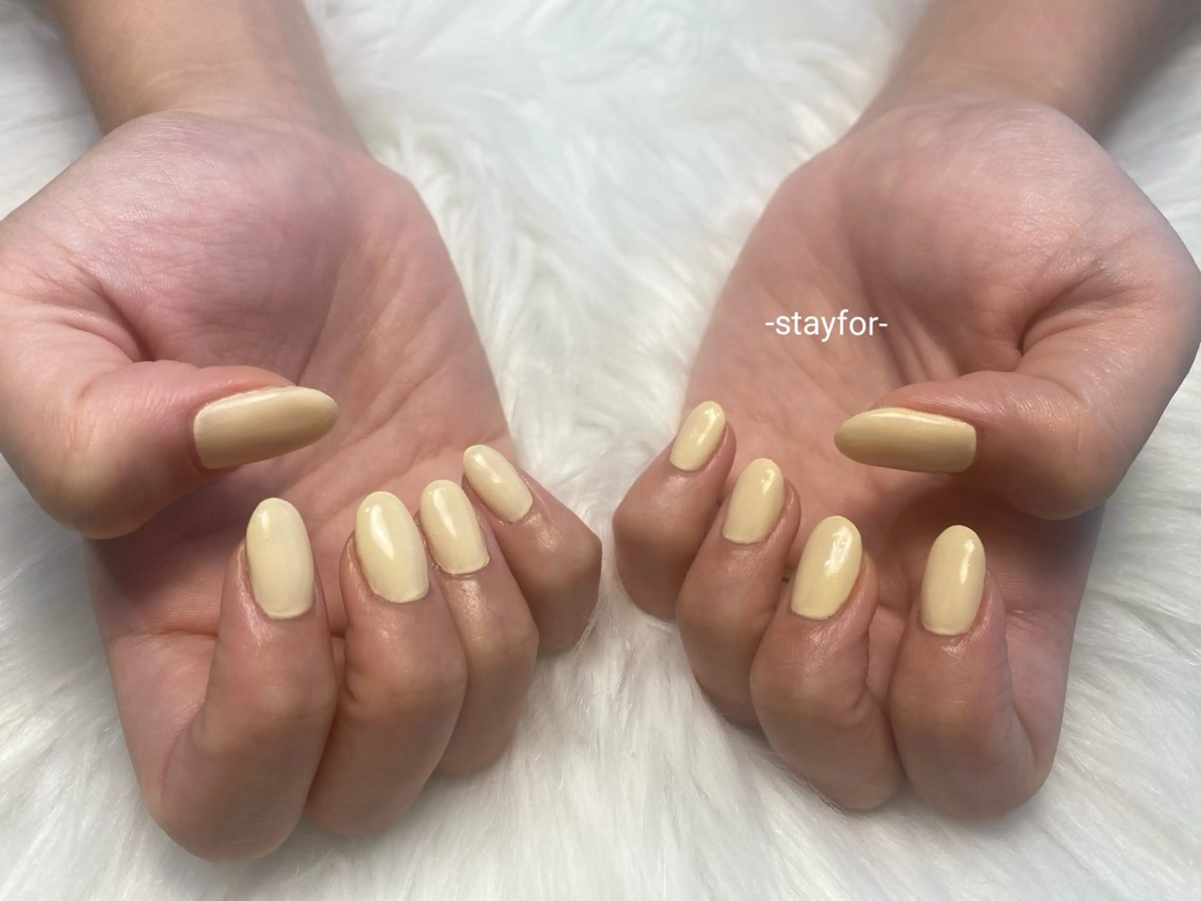 ネイル ワンカラーネイル 黄色 stayfor_ mamiのネイルデザイン