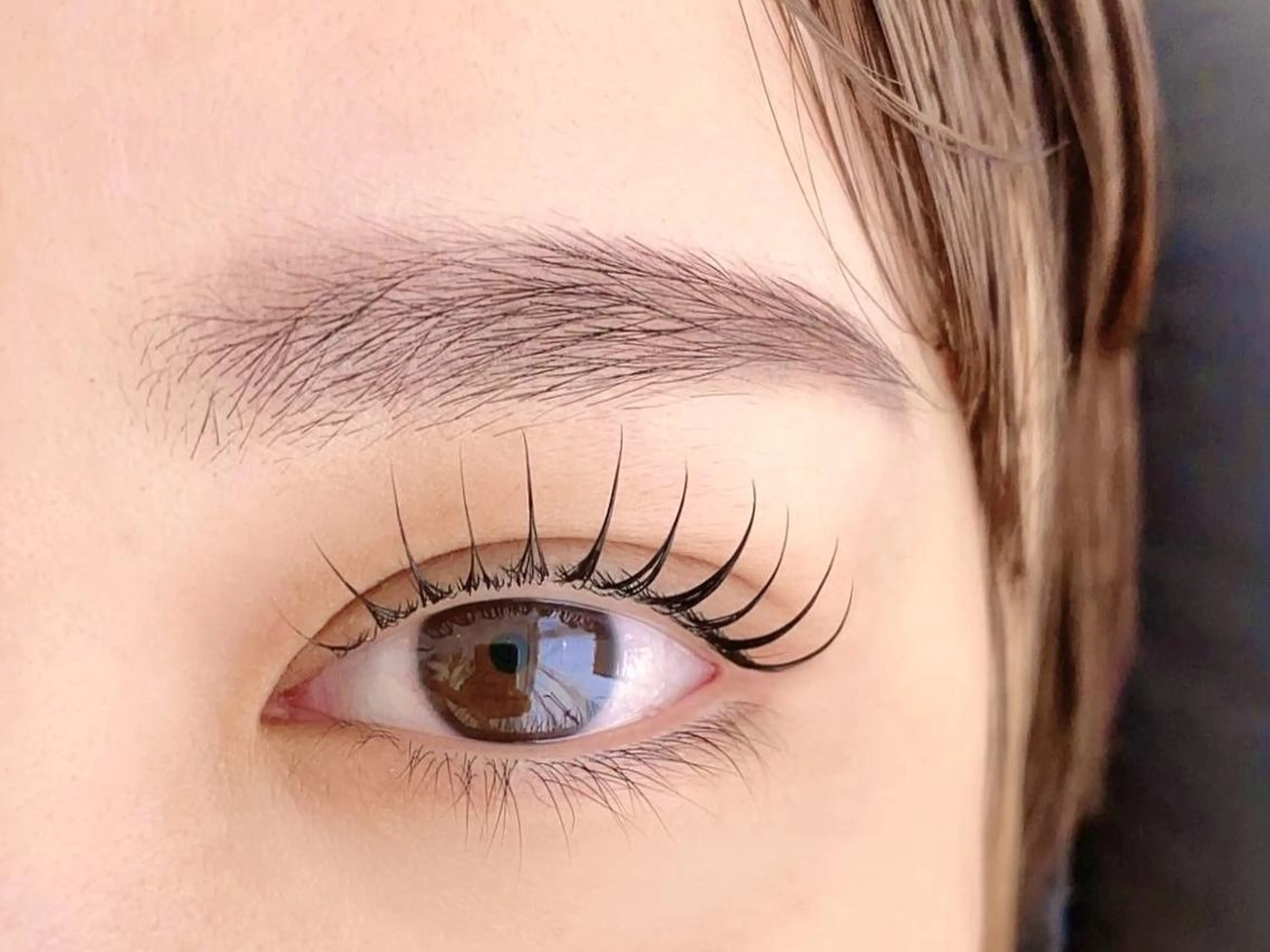 マツエク・マツパ miel伊勢崎所属・髙橋 つぐみの眉毛・アイブロウイメージ