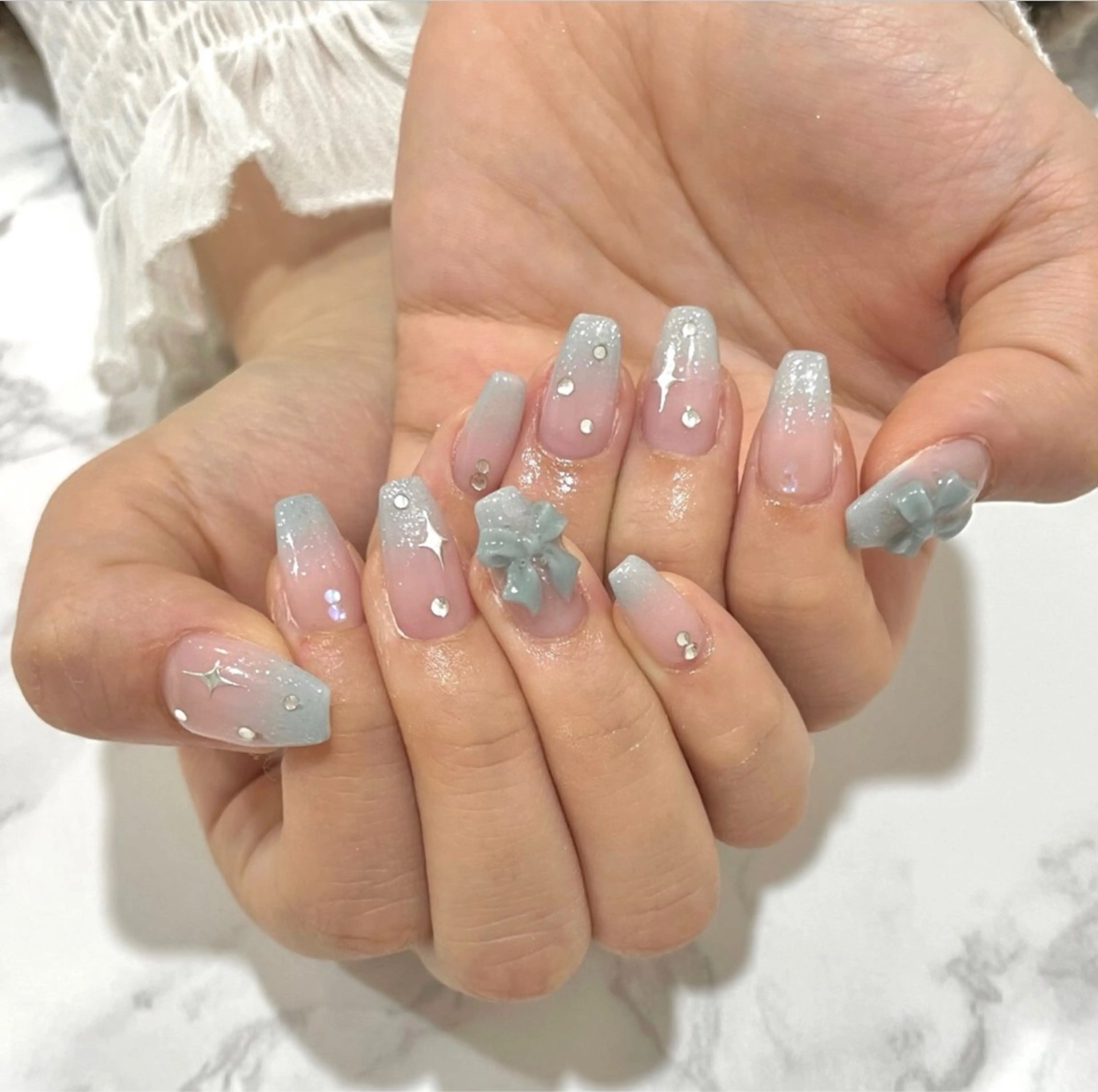 ネイル 陽菜 🦋のネイルデザイン