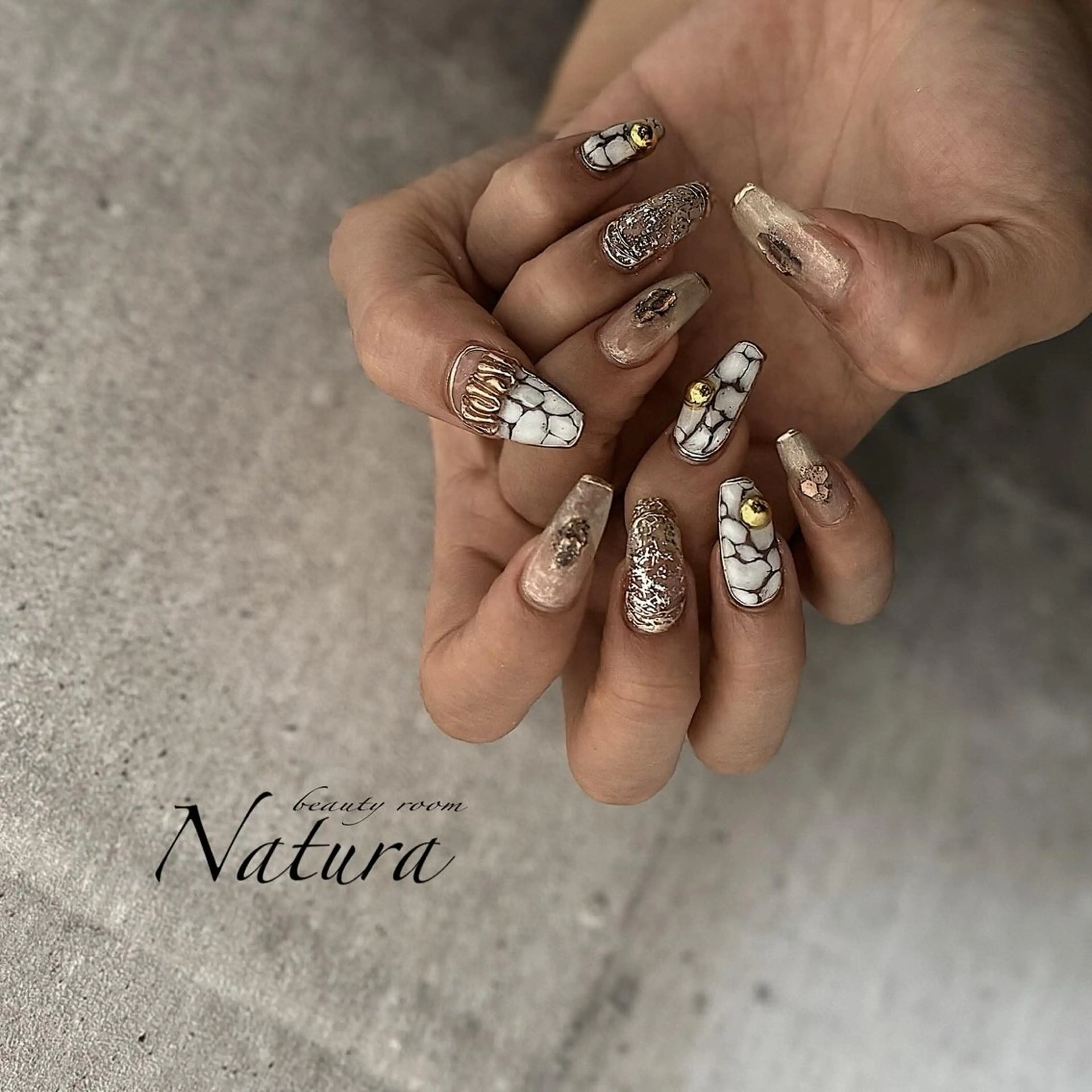 ネイル ニュアンスネイル ハンドネイル beautyroom Naturaのネイルデザイン
