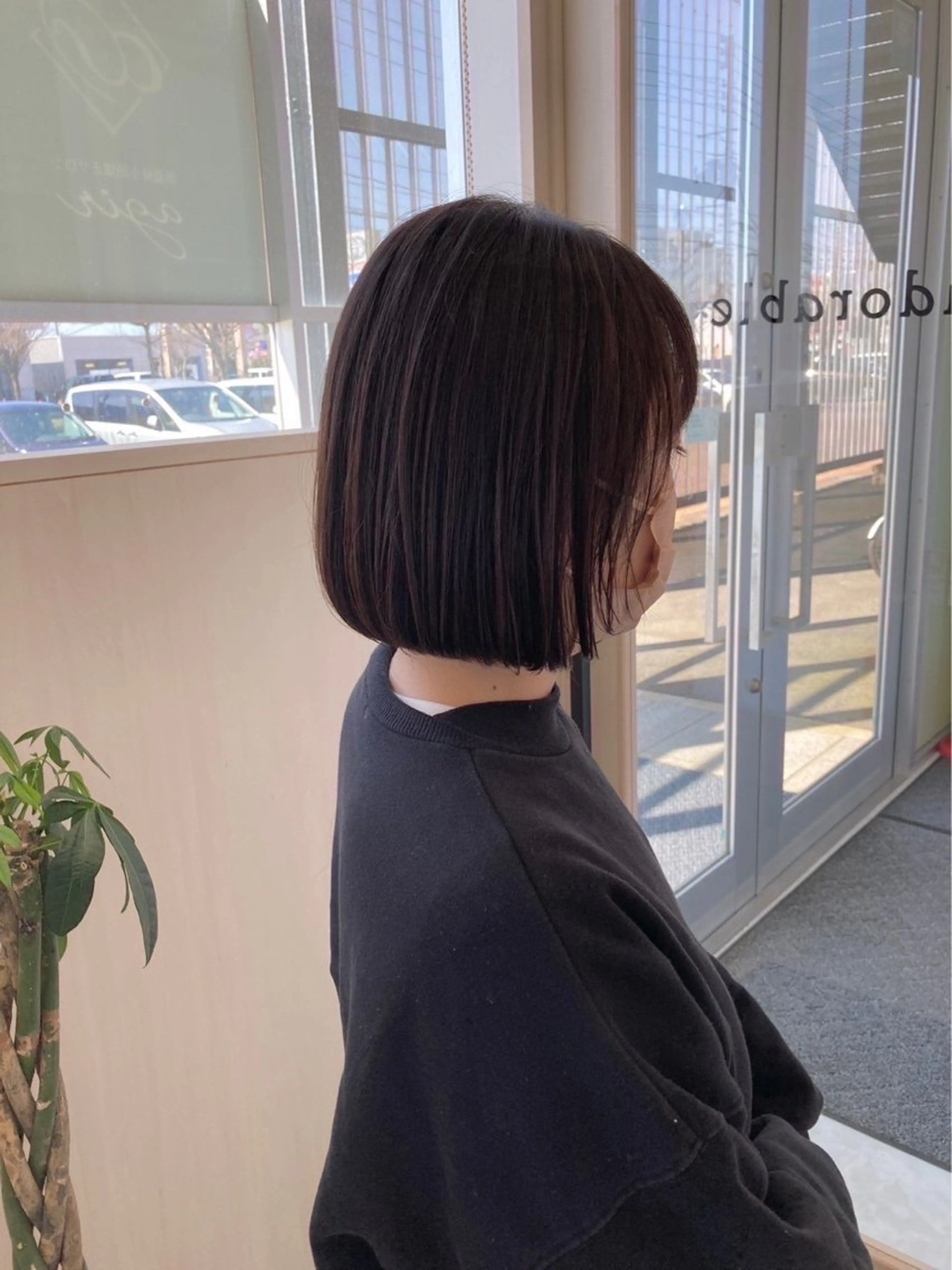 ミディアム 齋藤 美悠のヘアスタイル