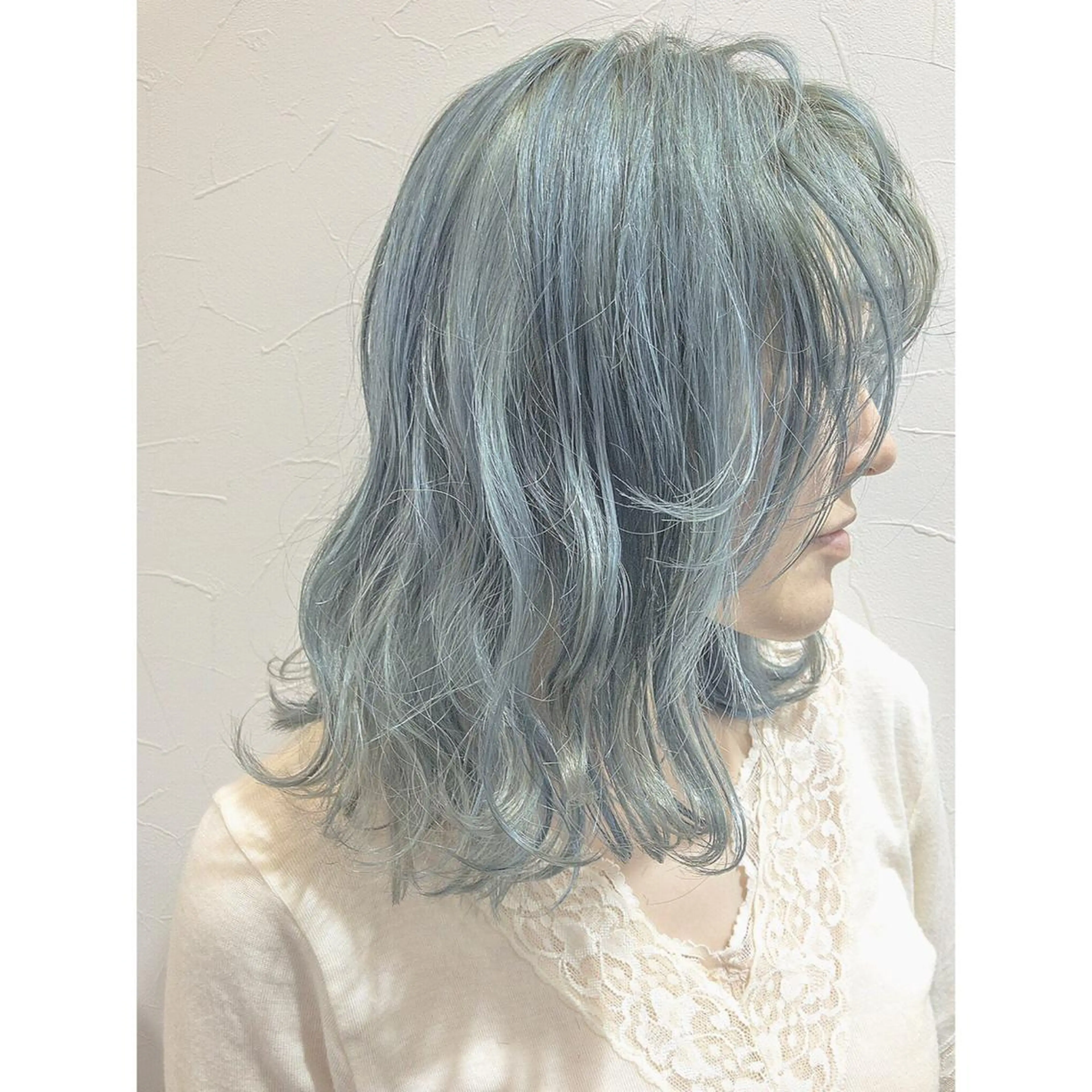 セミロング ヘアカラー 🦋透明感カラー🦋 CHIHARUのヘアスタイル