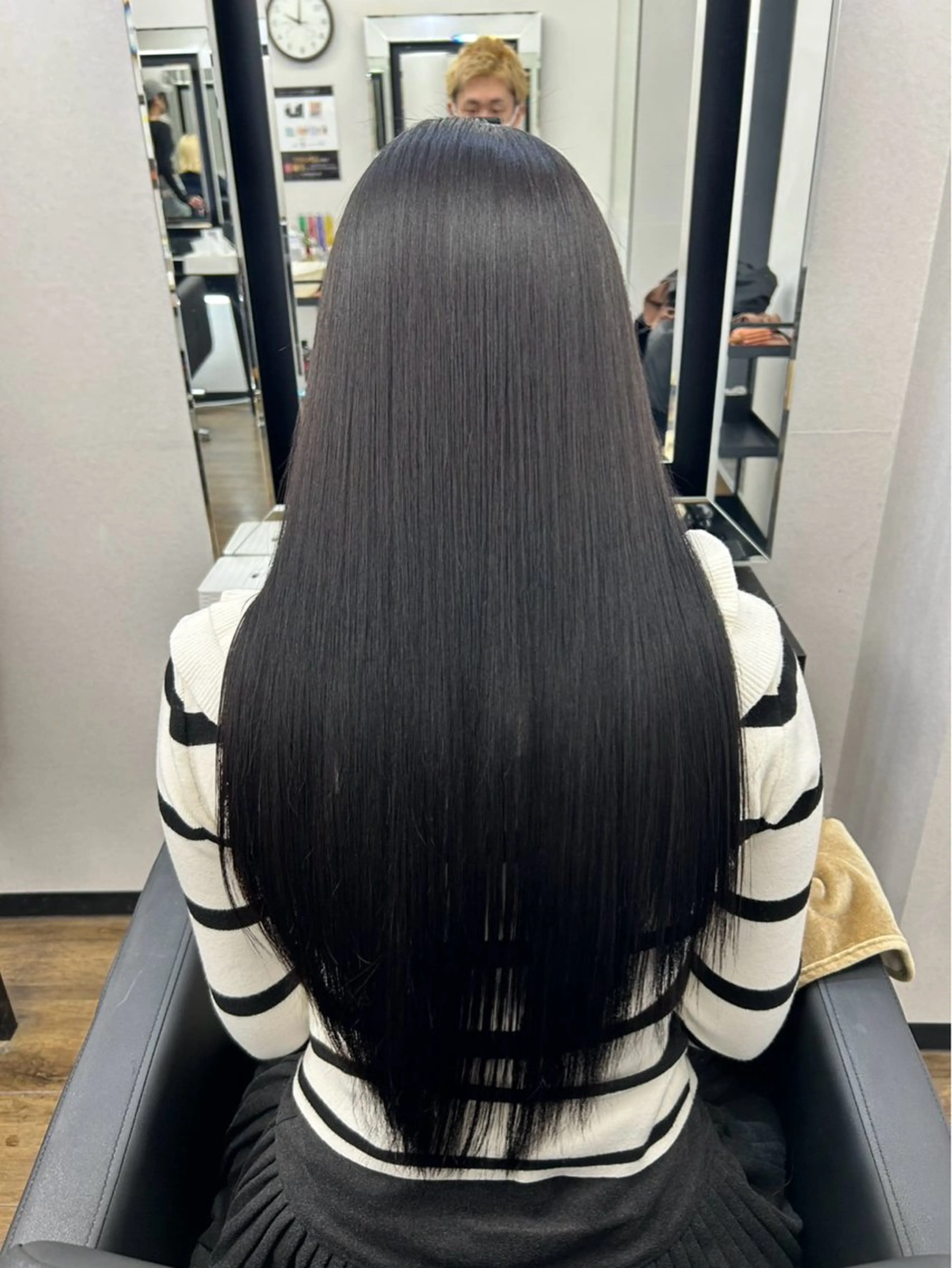 ロング ヘアカラー ALPHA RIKUYAのヘアスタイル