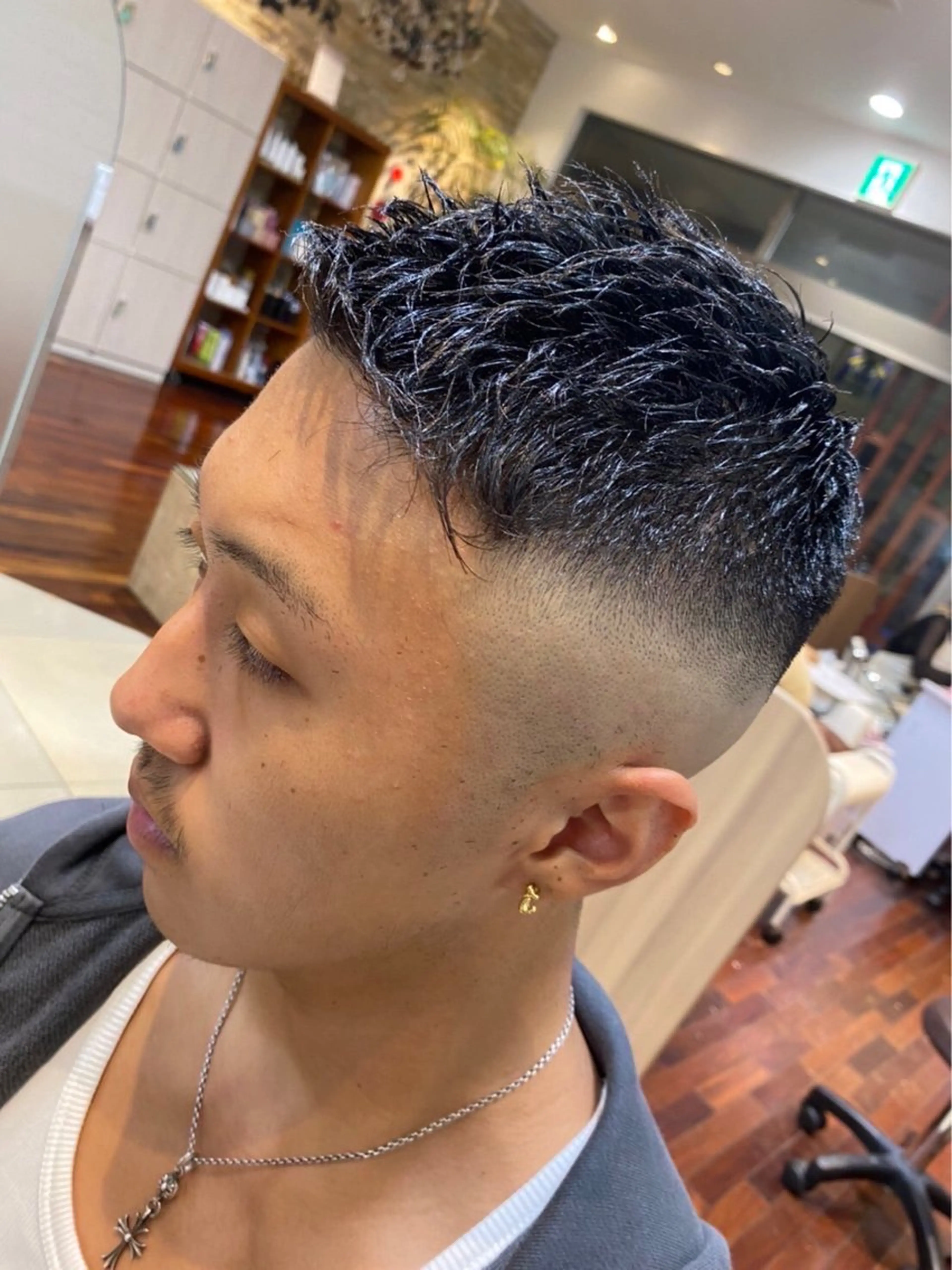 ショート メンズ 本島 大生のヘアスタイル