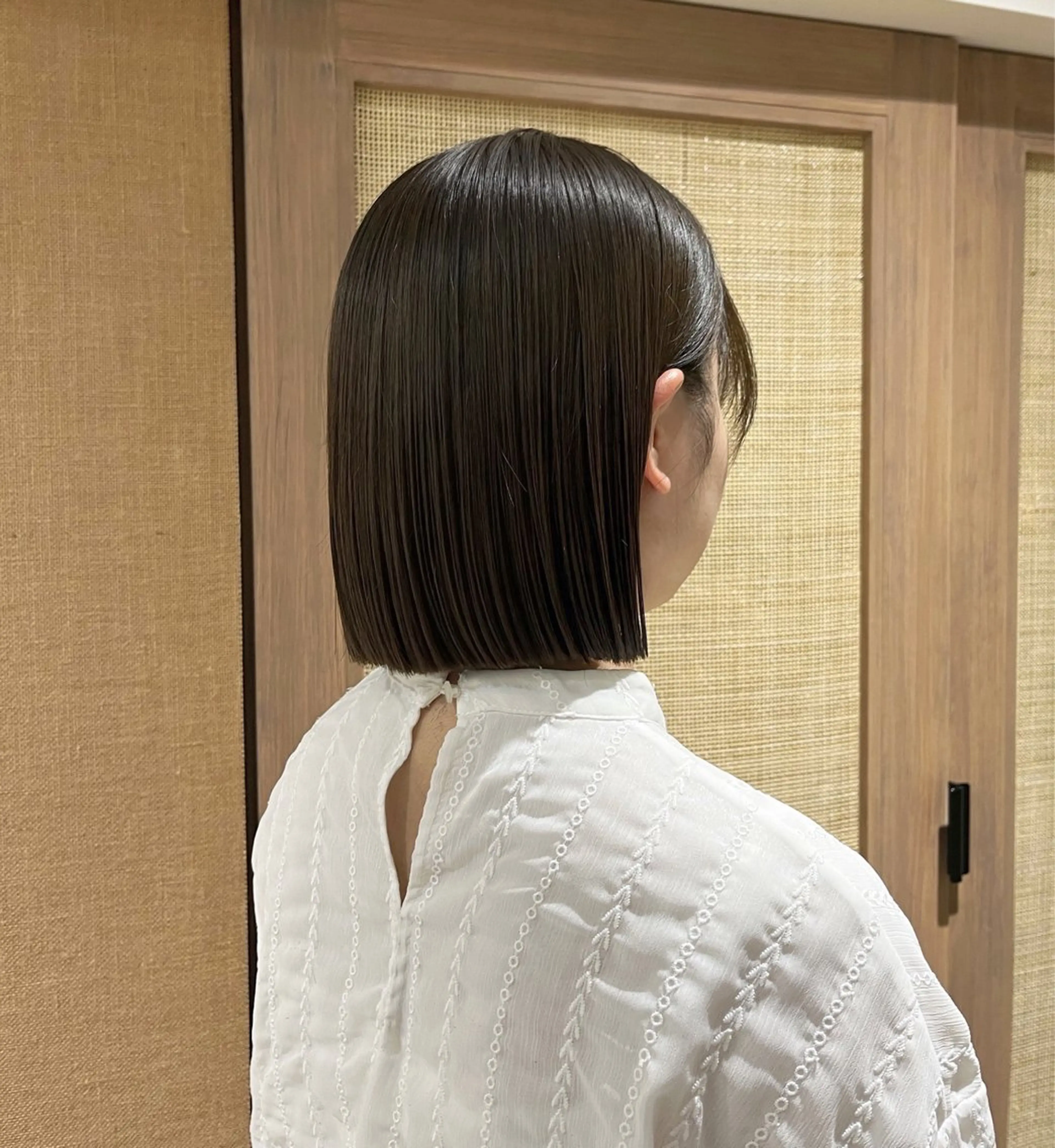 ショート カラー 透明感カラー ボブ カット ヘアカラー KANO🌷 ブリーチなしカラーのヘアスタイル