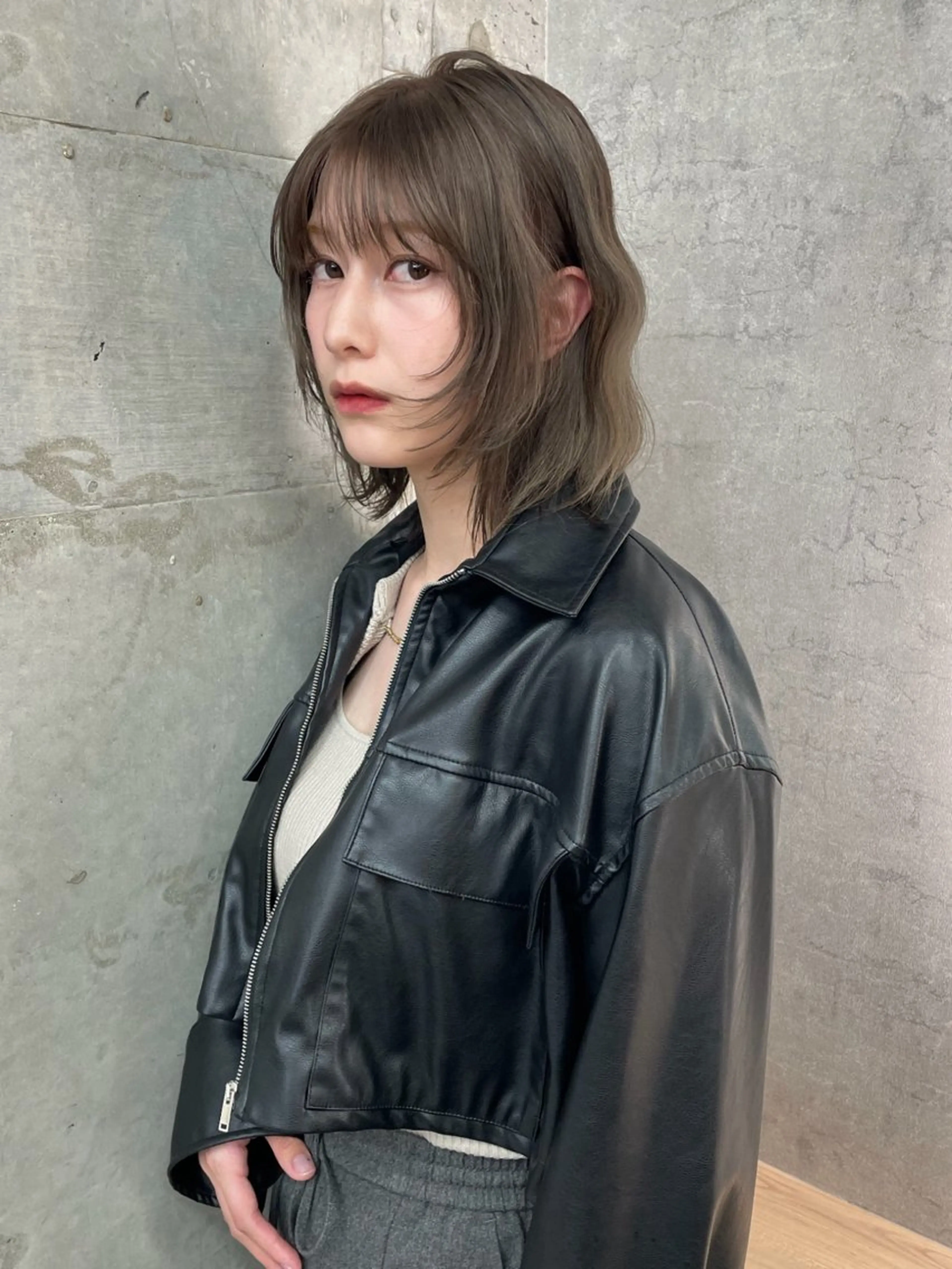 ミディアム カラー ベージュカラー ブリーチ ブラウンカラー ケアブリーチ ダブルカラー ヘアカラー ブリーチ/レイヤー 💕/momoaのヘアスタイル