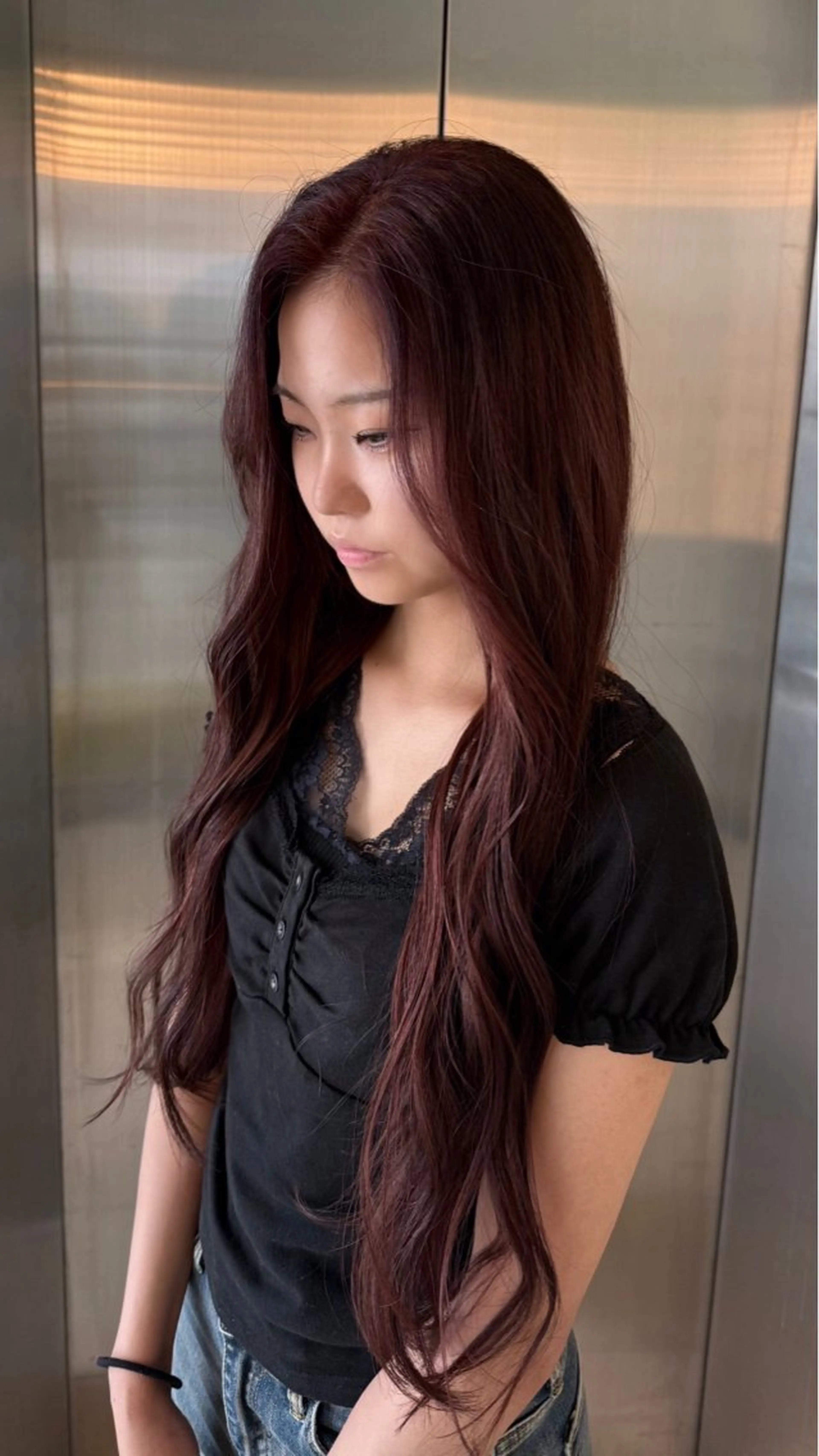 ロング ヘアカラー トリートメント RUKA🩰透明感 寒色カラー/レイヤーのヘアスタイル