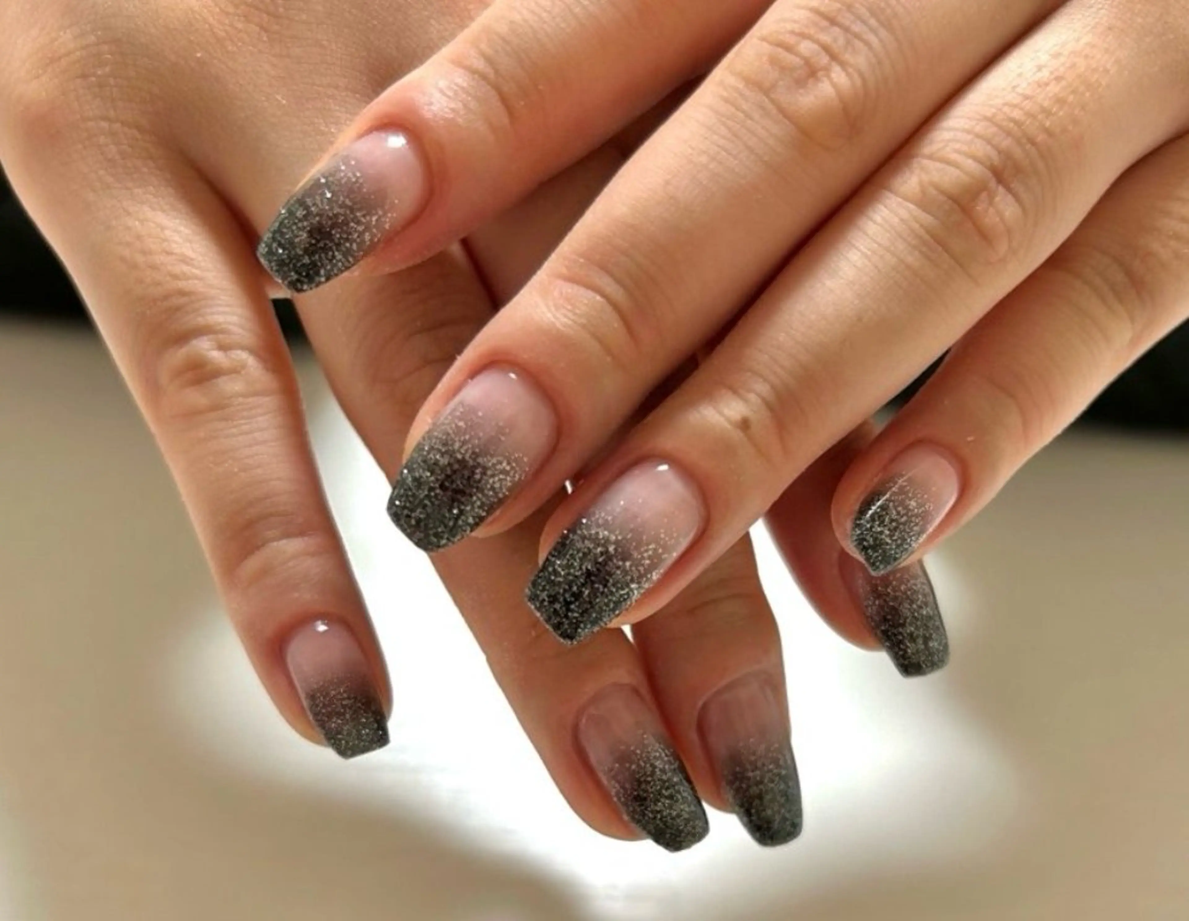 ネイル ハンドネイル colors荻窪所属・colors 荻窪のネイルデザイン