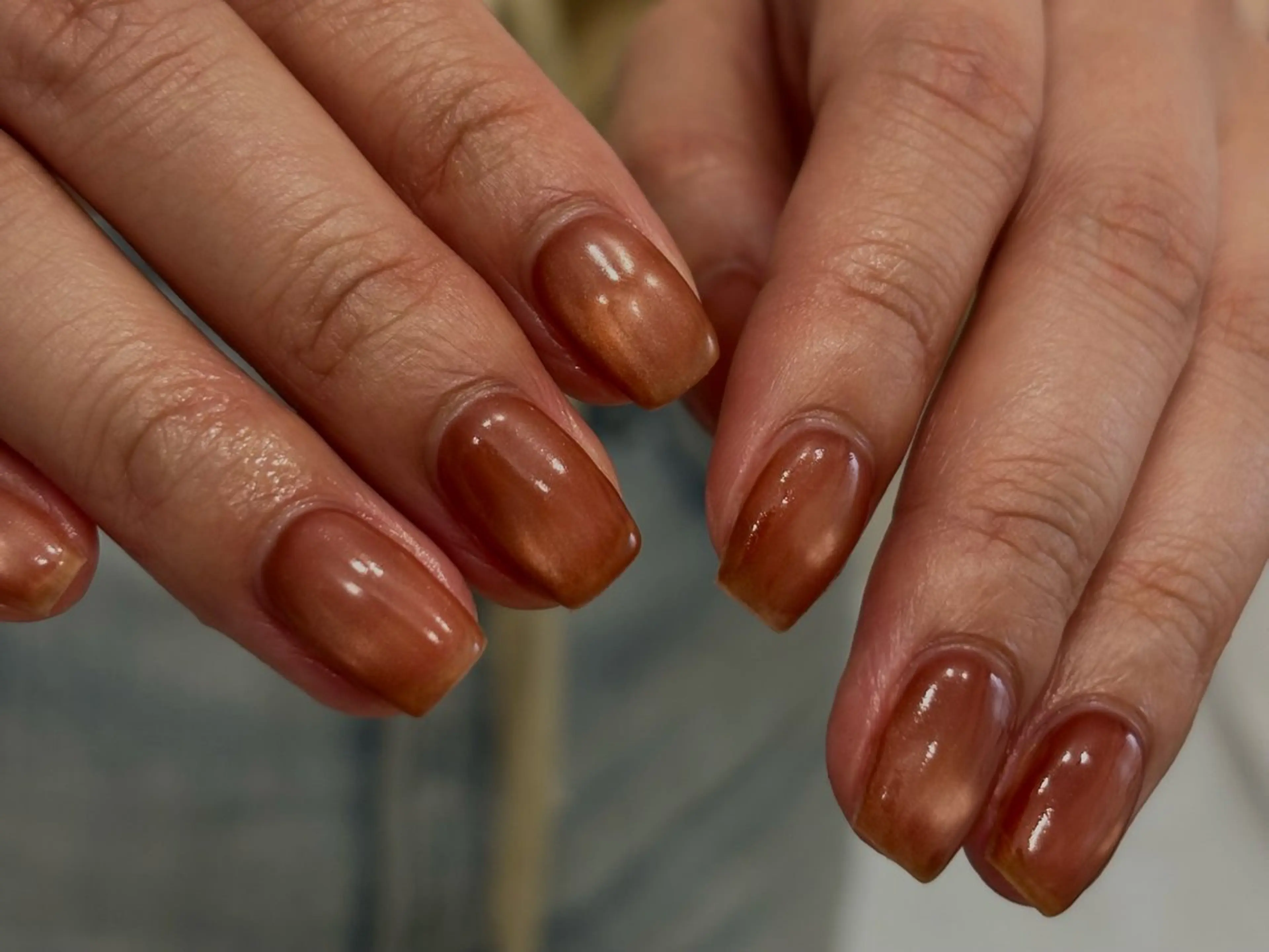 ネイル une／YUKINA 🫧大人nuanceのネイルデザイン