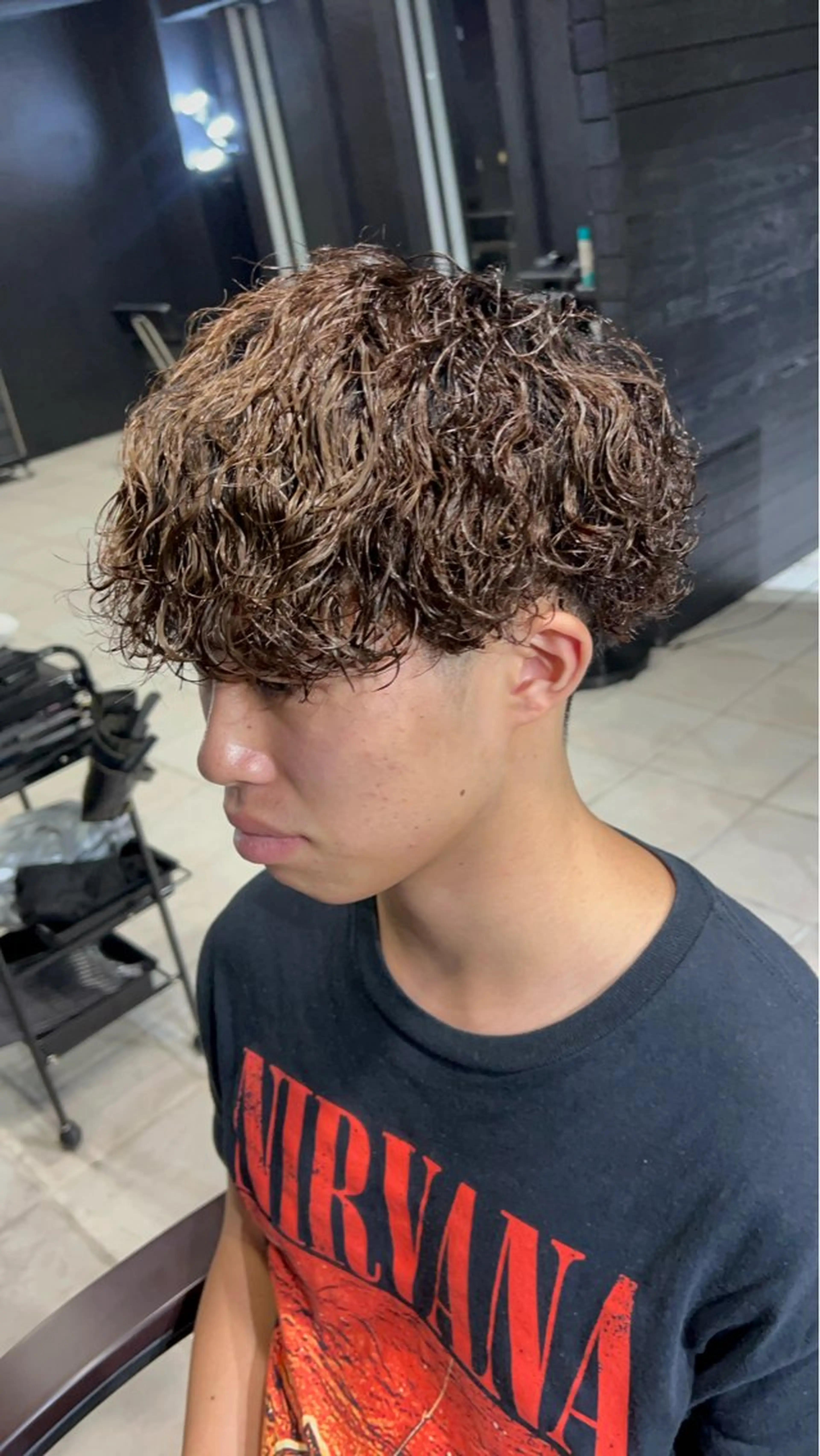 パーマ メンズ マッシュ 波巻きパーマ 難波/メンズウルフ・ フェザーパーマ鶴田文のヘアスタイル
