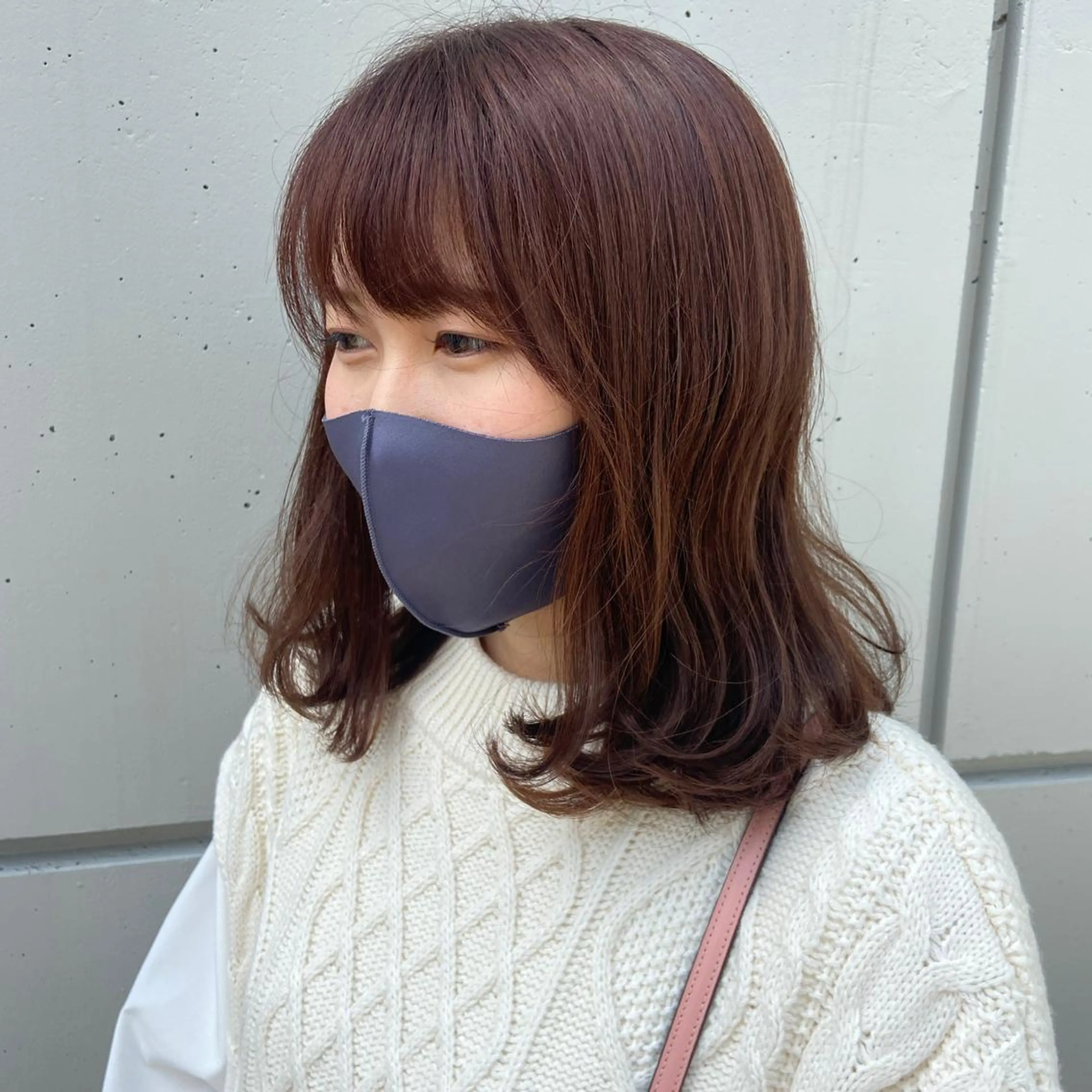 ミディアム écouter所属・ショート/ウルフ ハイトーン/カイセイのヘアスタイル