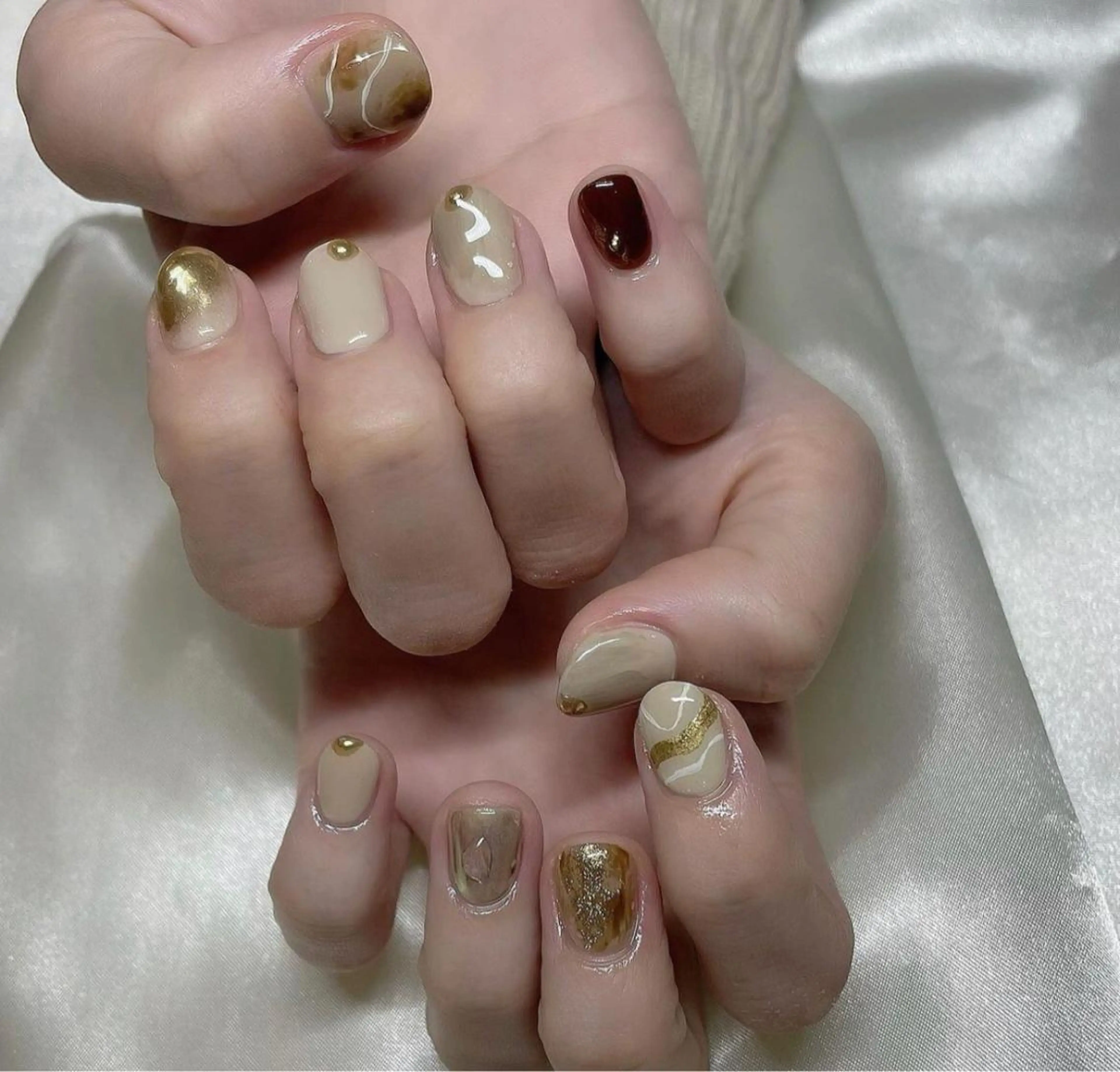 ネイル ミルフィーユ /Tomoeのネイルデザイン