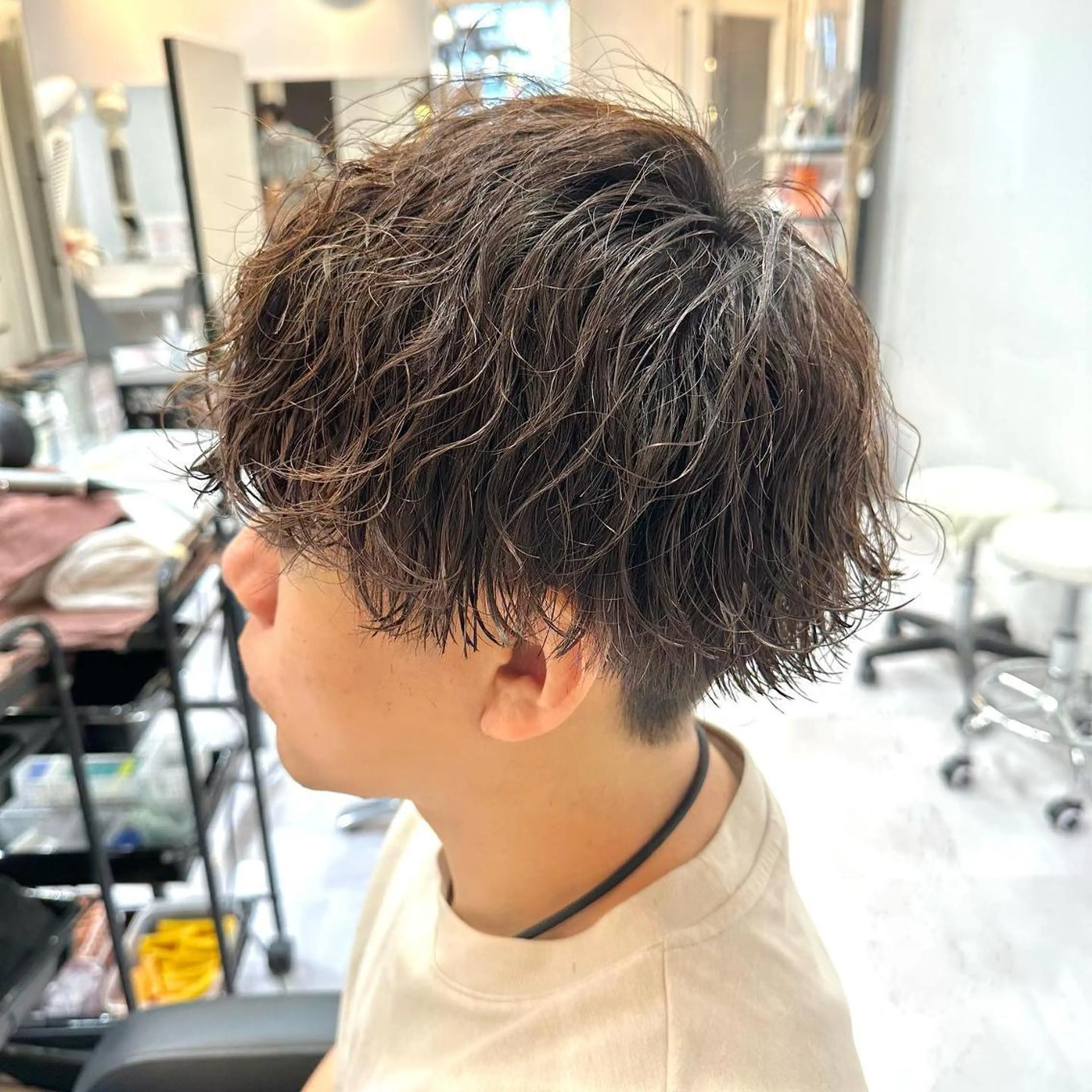 ショート 髪質改善× ハイライト溝江のヘアスタイル