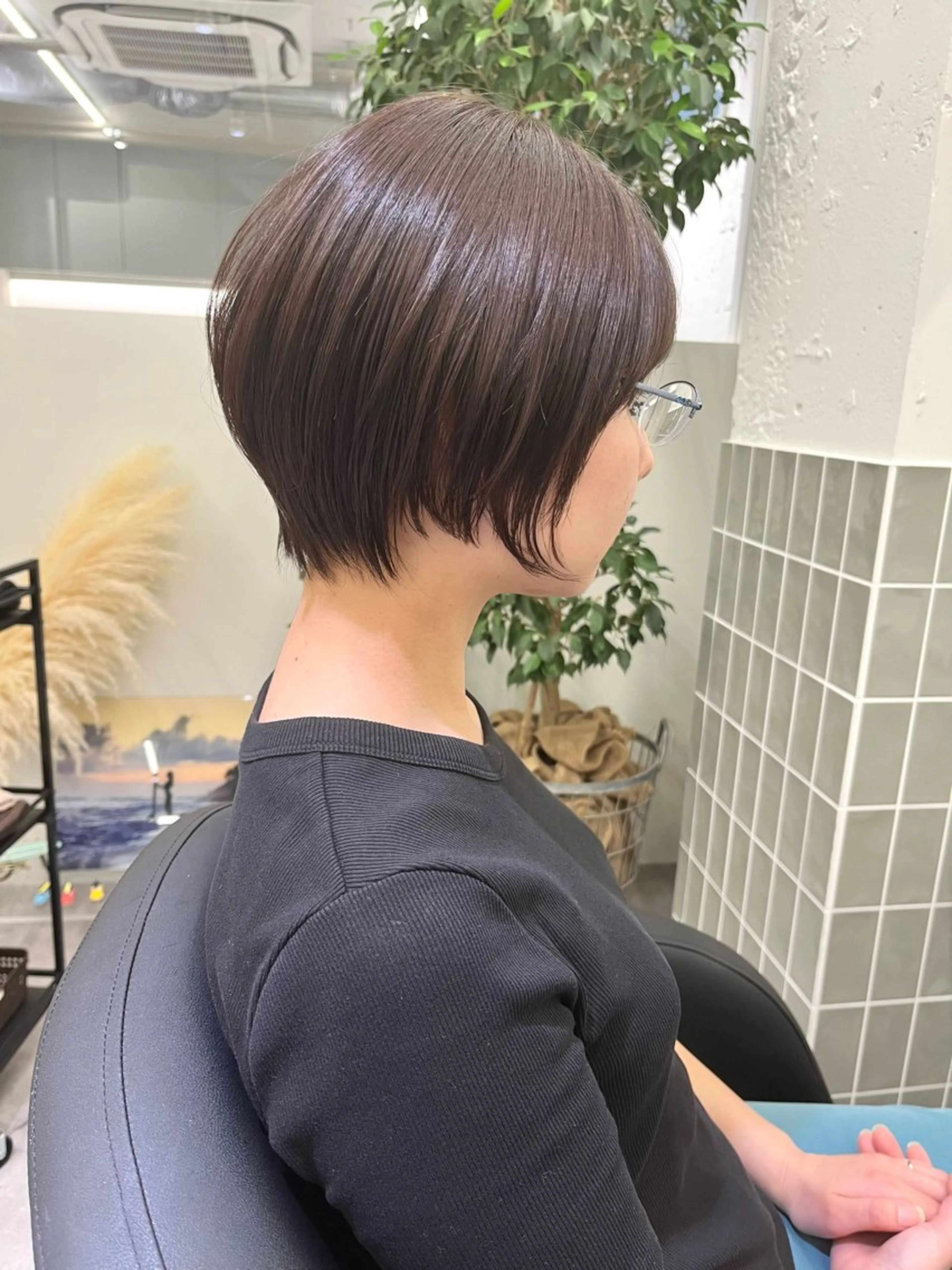 平日ミニモ限定⭐️ショートカット美容師によるカット+バイカルテトリートメントの写真