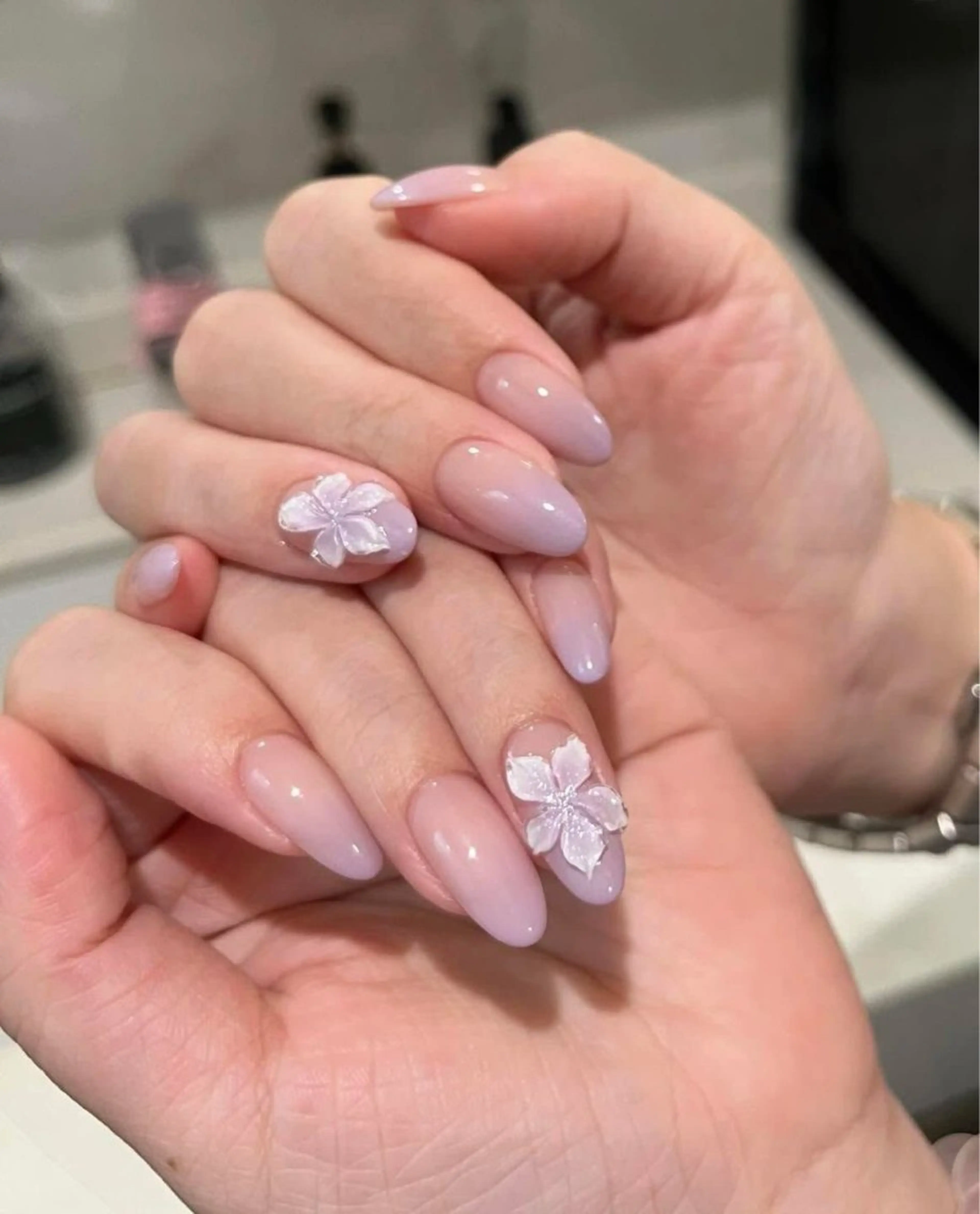 ネイル アートネイル 長さ出し ガーリー 韓国ネイル 持ち込み ハンドネイル Rin Nail所属・Emi Nailのネイルデザイン