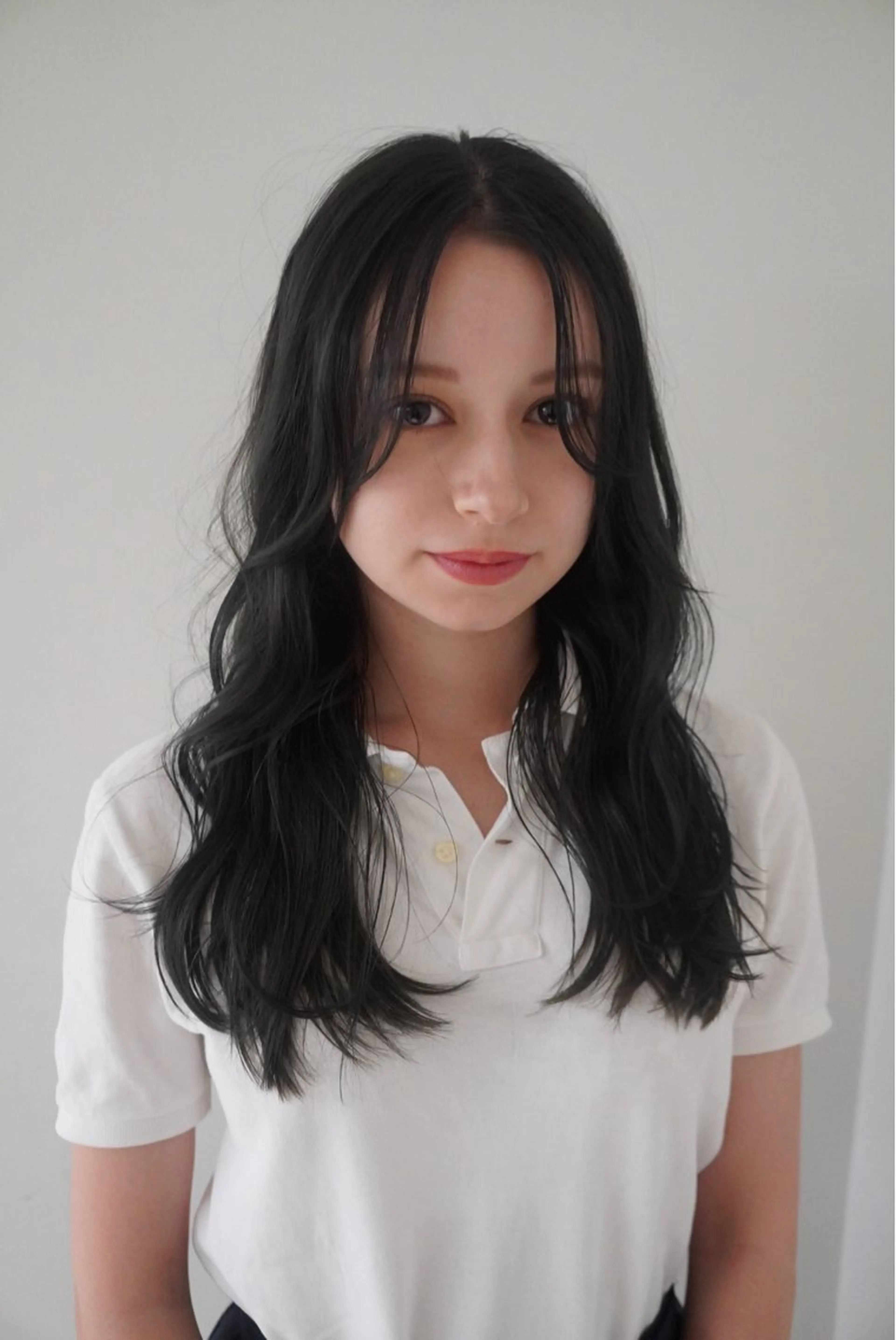 ロング カット ヘアカラー 林 隆平のヘアスタイル