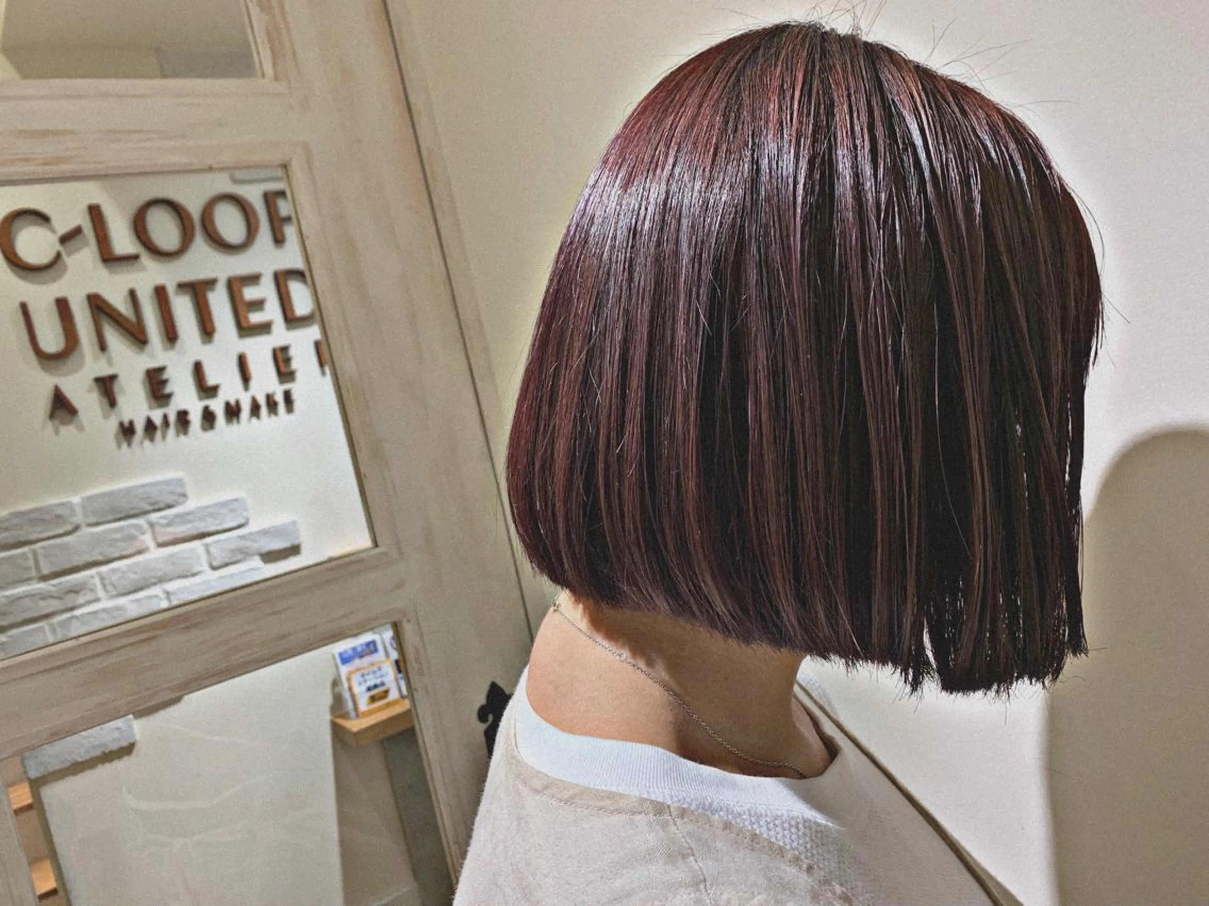 ショート カラー Sol所属・Sol. Sakihoのヘアスタイル