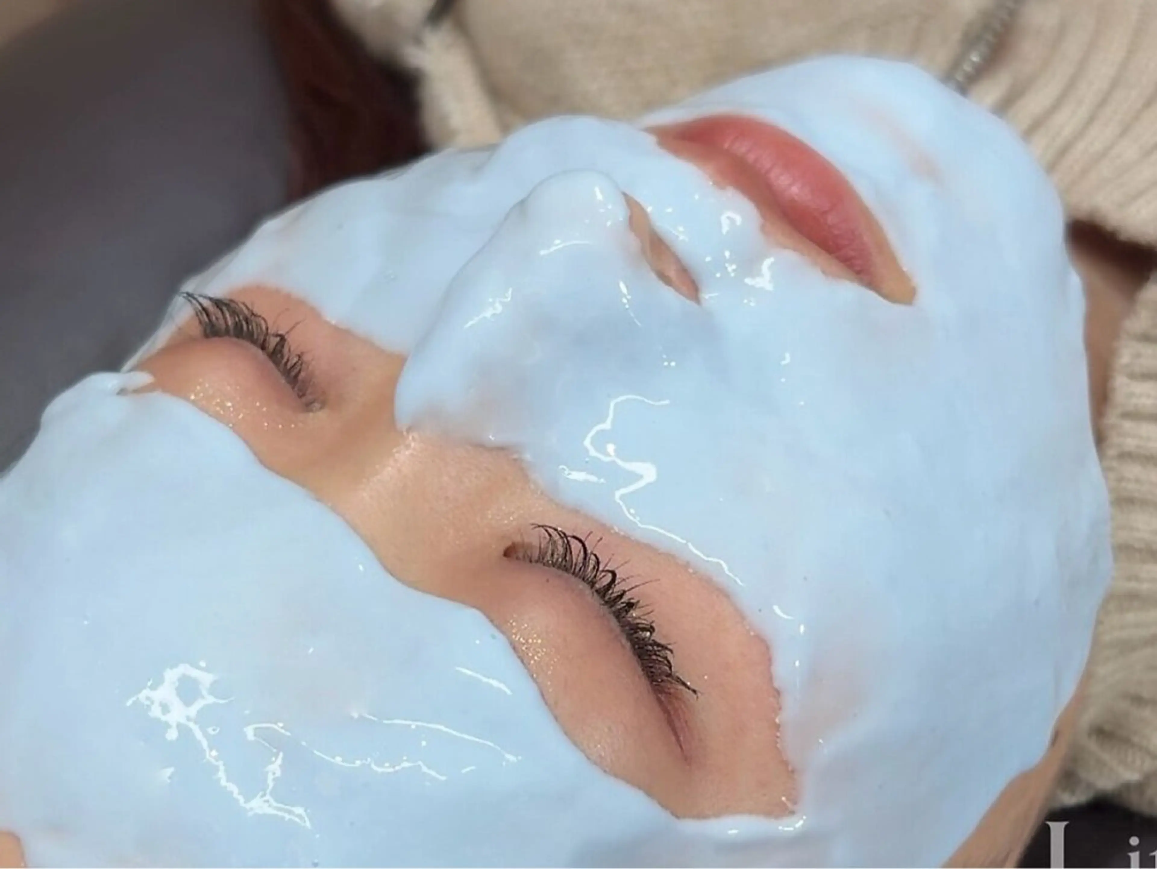 アイブロウWAX(間引き○)＋フェイシャルWAX+モデリングパック+眉メイク🤍スペシャルケアの写真