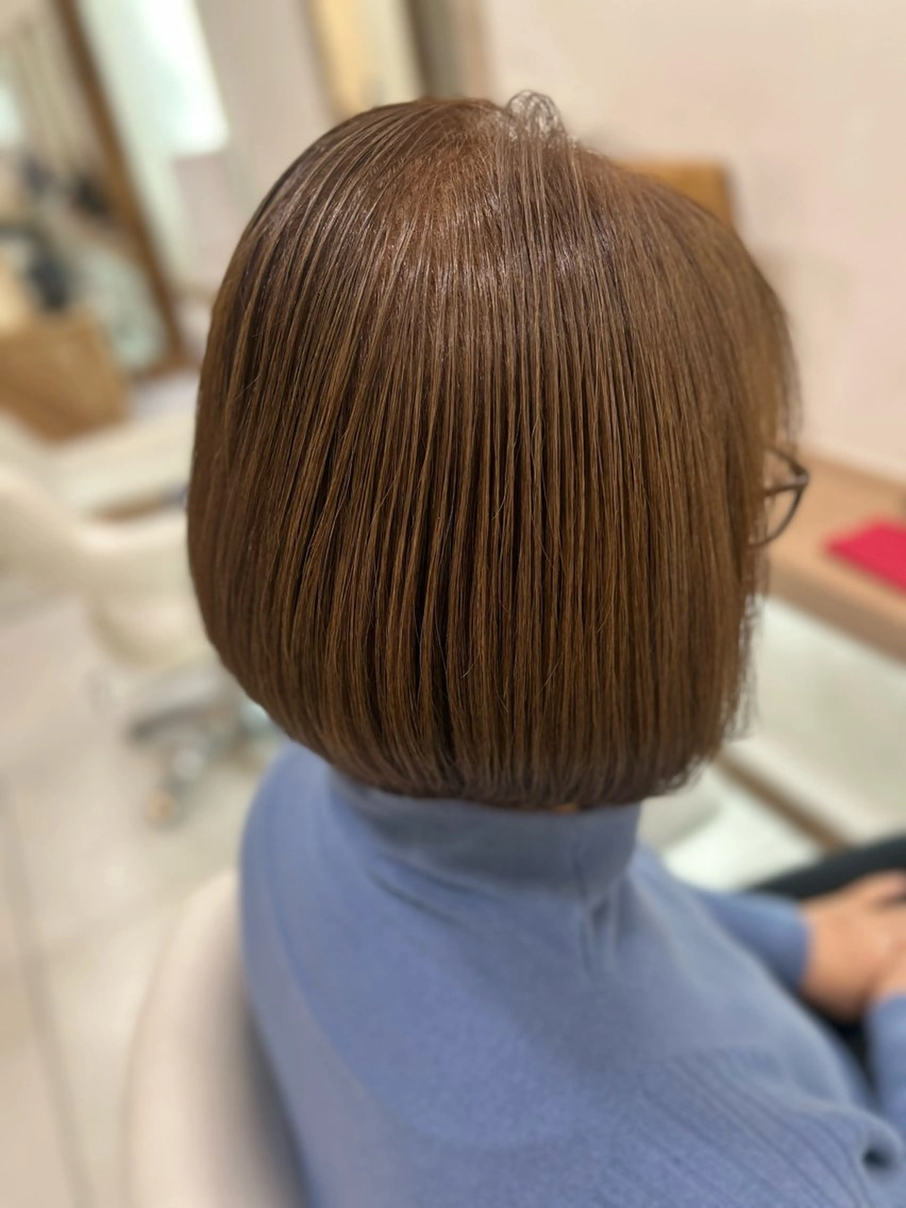 ショート カラー ヘアカラー トリートメント 艶質改善/縮毛矯正 ササキナツミのヘアスタイル