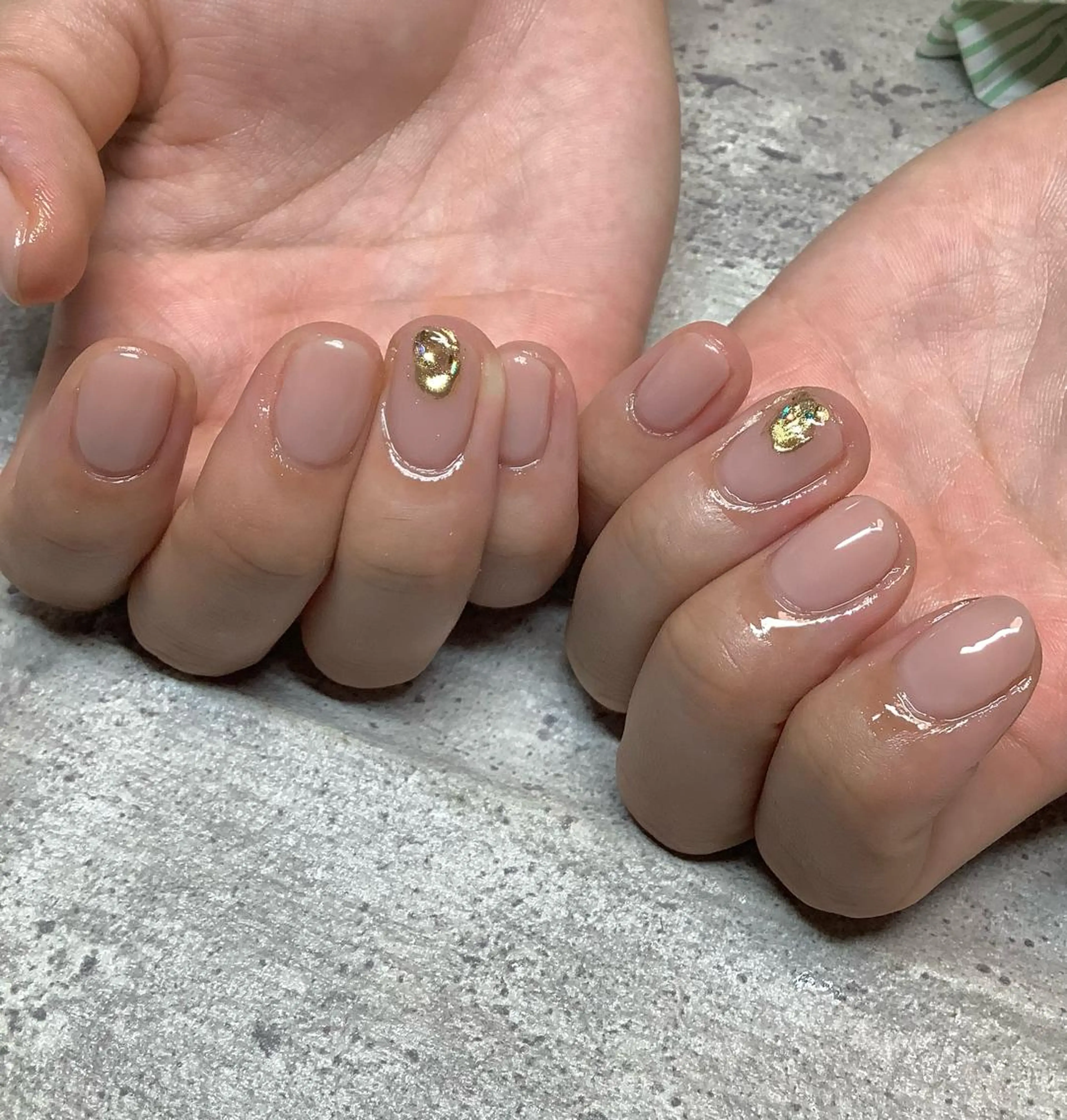 ネイル アートネイル ミラーネイル ハンドネイル 横尾 麻里のネイルデザイン