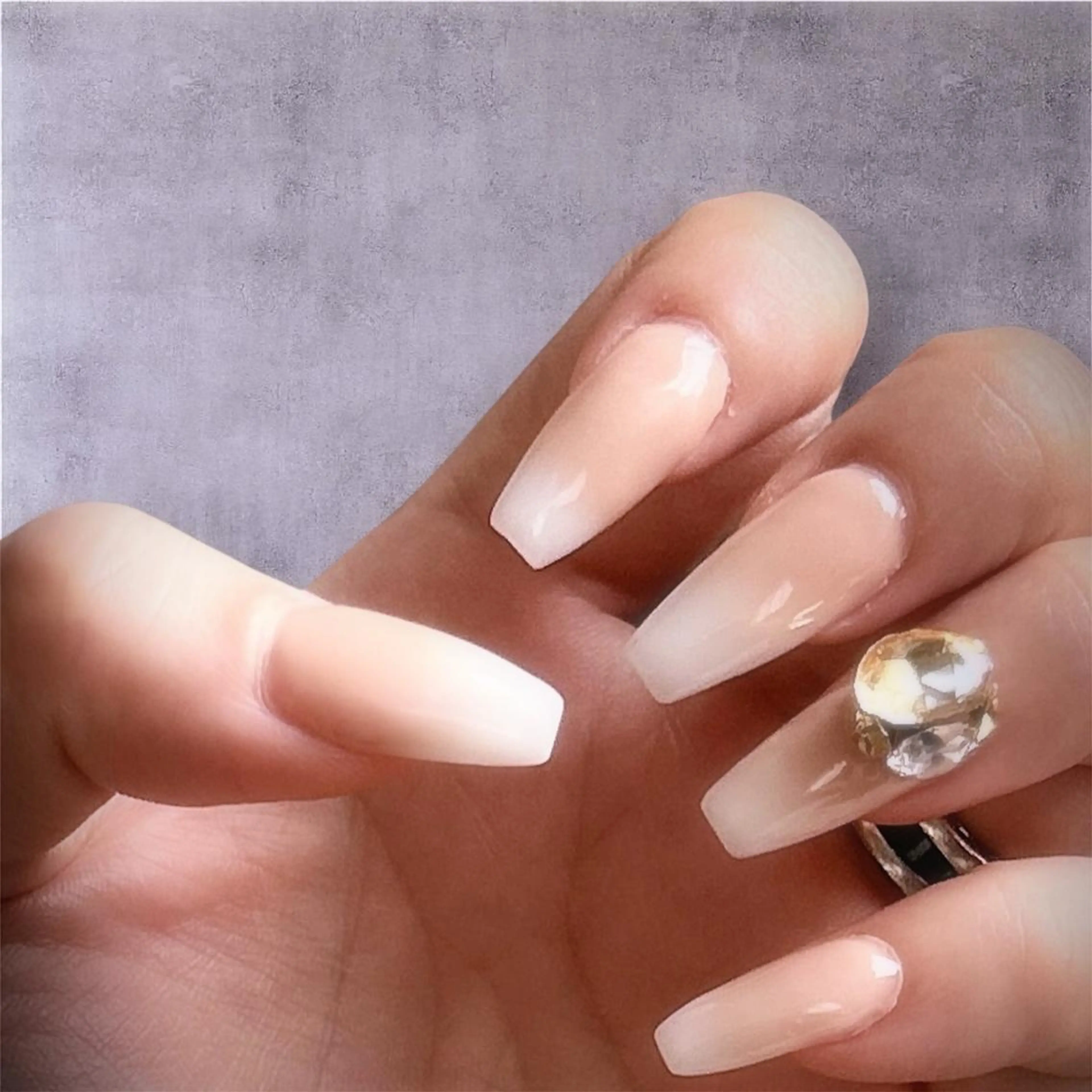 ネイル ハンドネイル ENVY☆ NOELのネイルデザイン