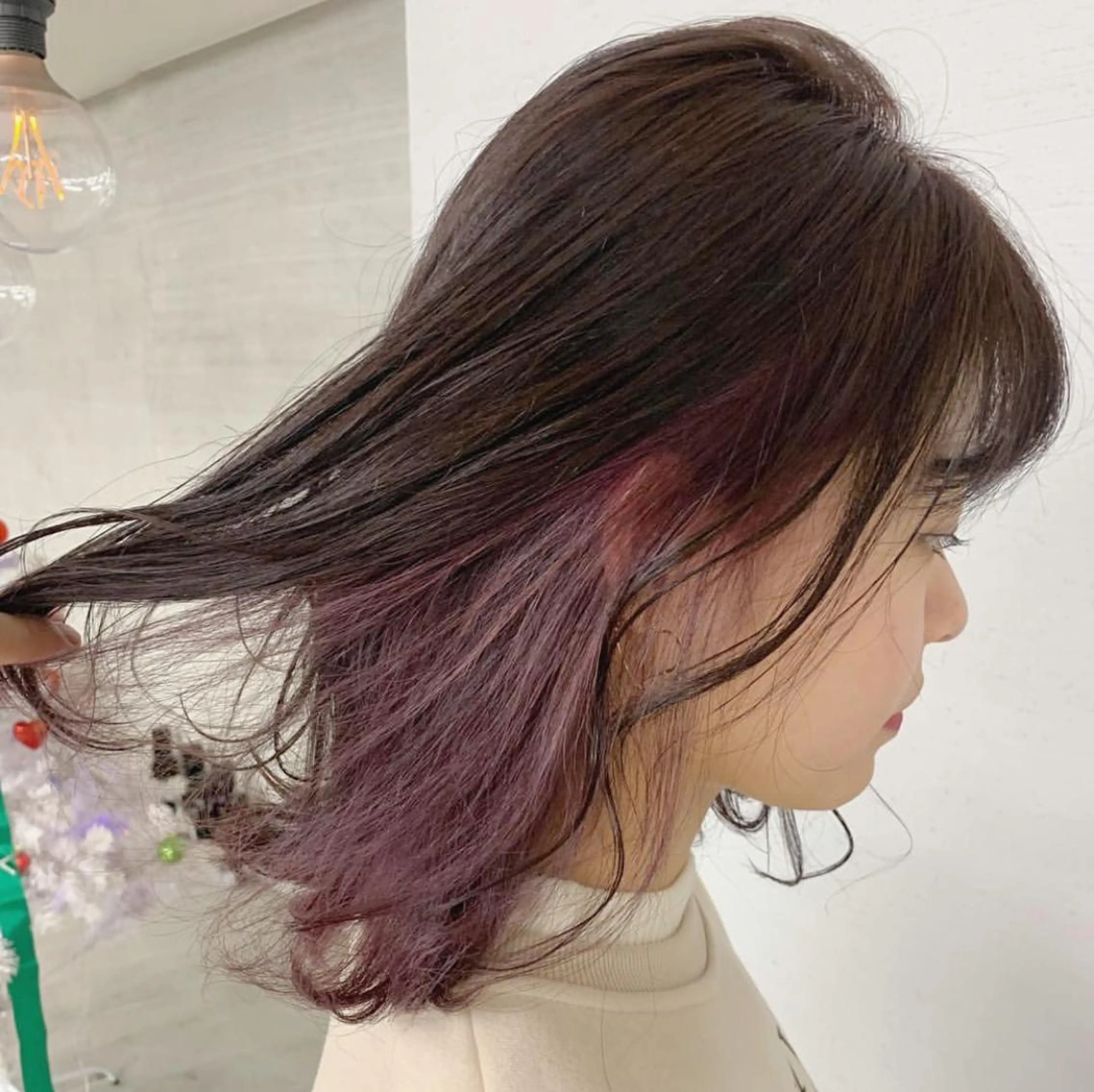 ミディアム カット ヘアカラー WEG 難波のヘアスタイル