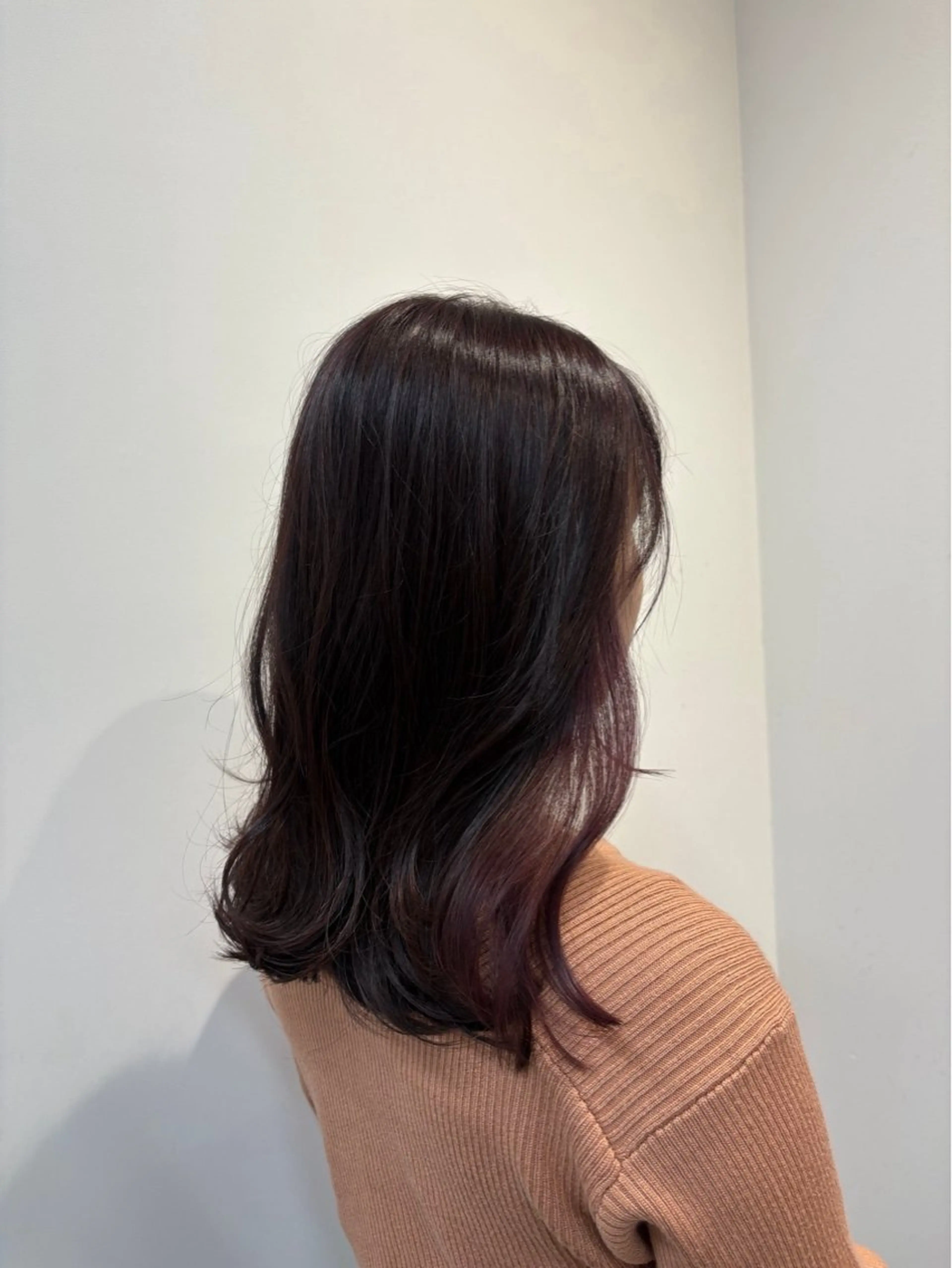 ミディアム neaf 六本木店所属・六本木🩷ハイライト 望月彩音のヘアスタイル