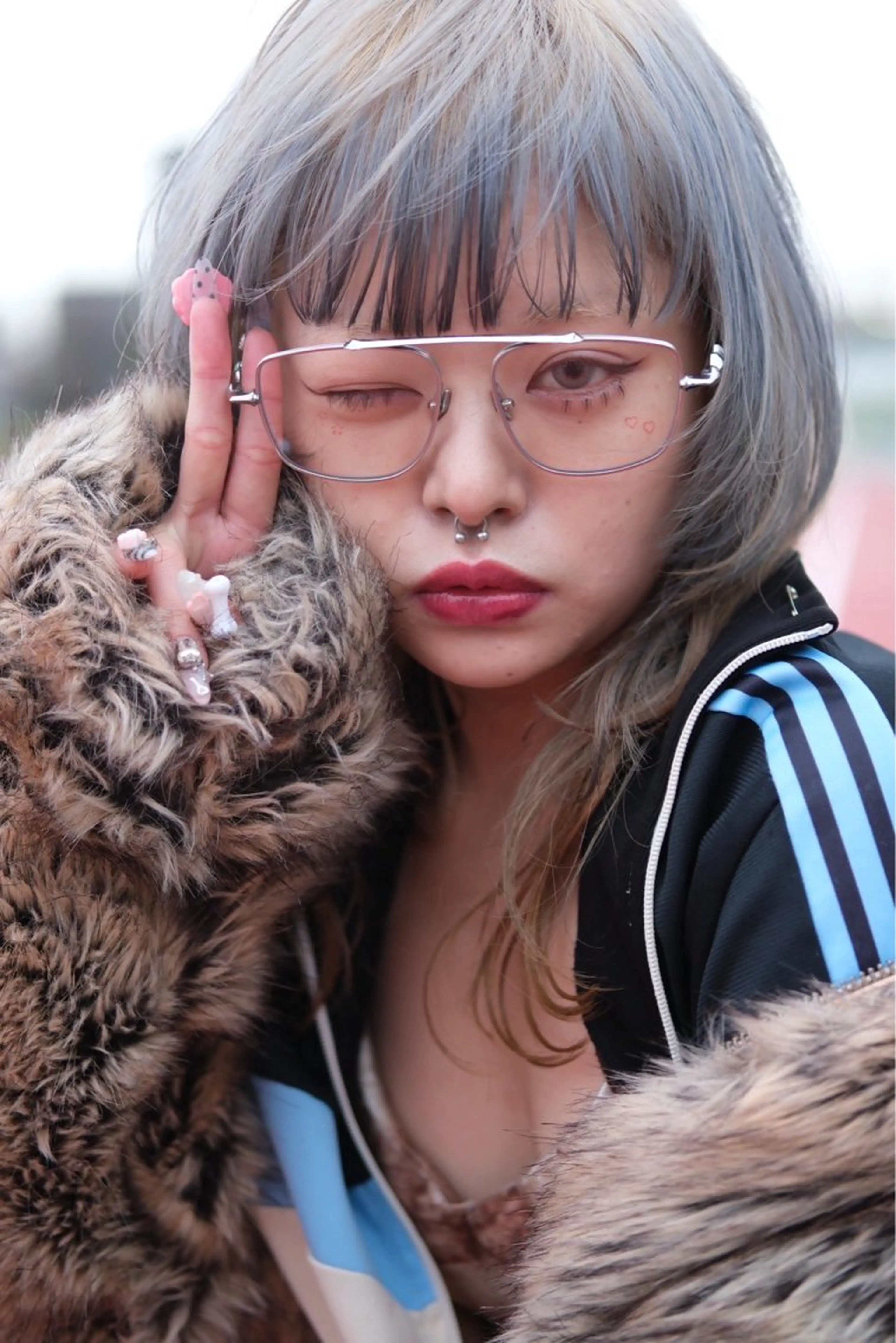 セミロング Inity心斎橋店所属・青野 になのヘアスタイル